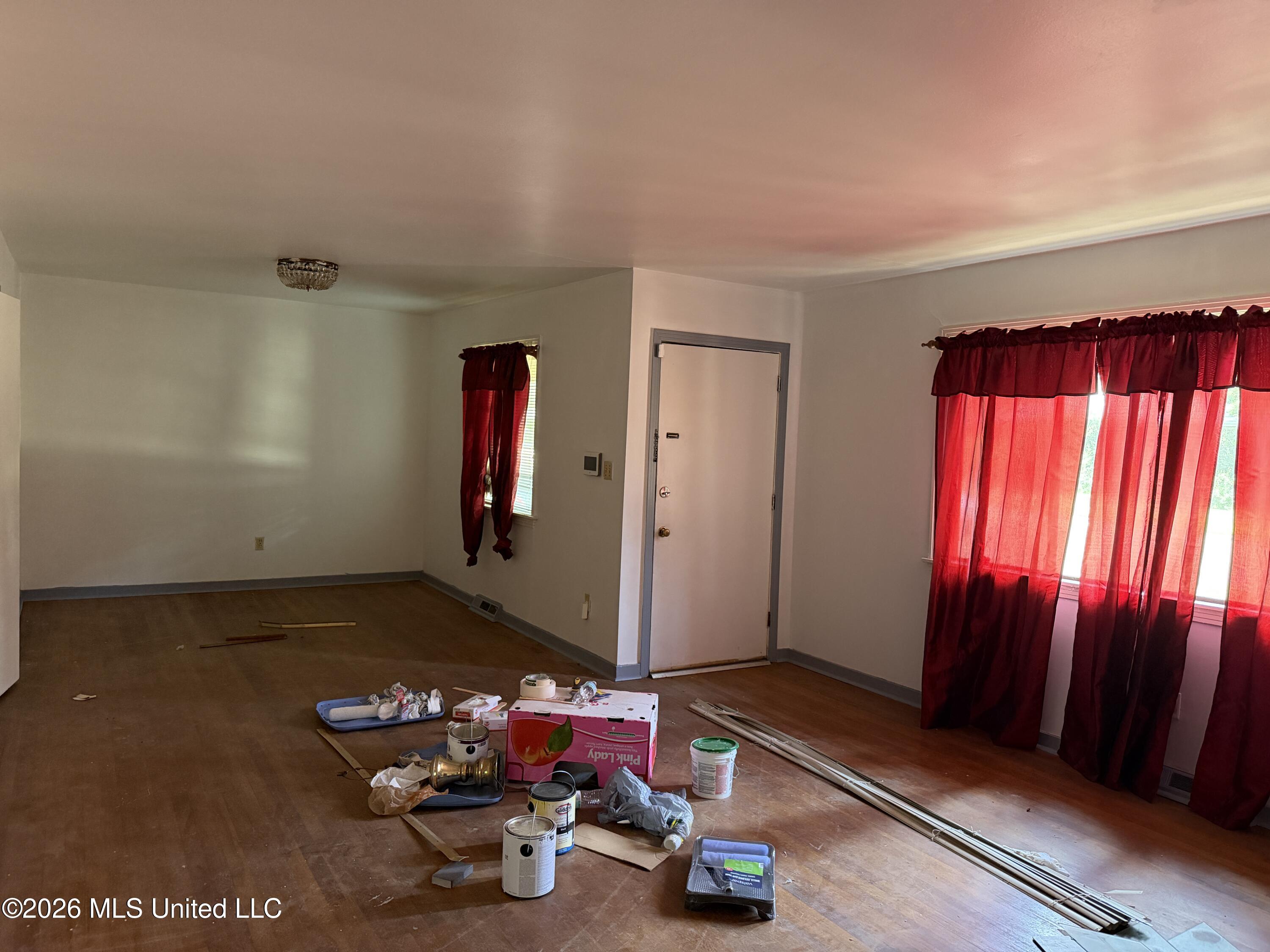 2247 Alta Woods Terrace Property Photo 14