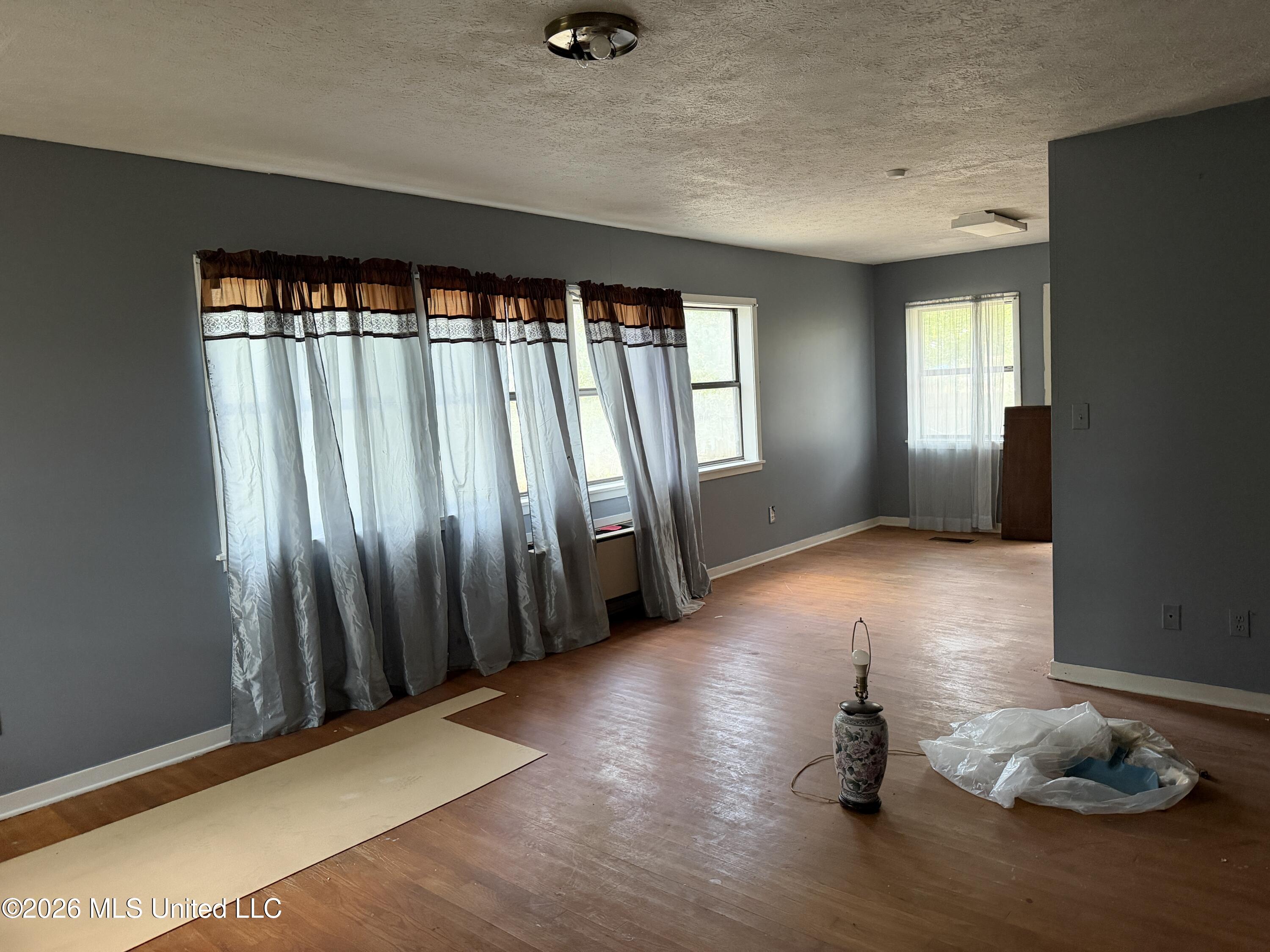 2247 Alta Woods Terrace Property Photo 16