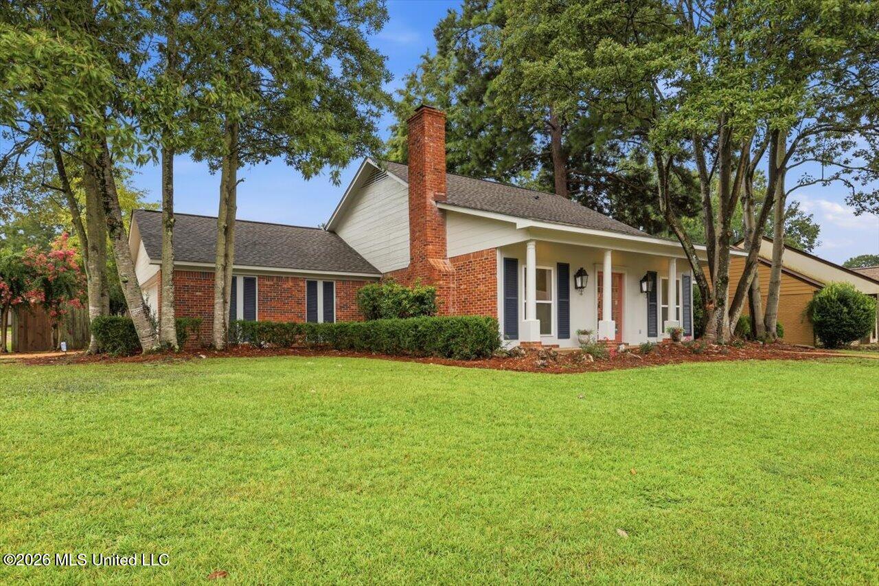 110 Honeysuckle Lane Property Photo 3