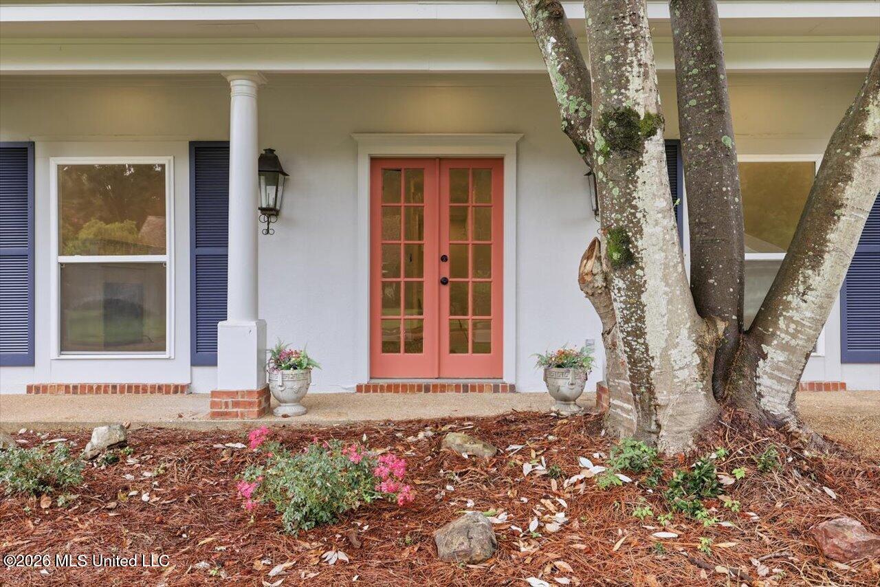 110 Honeysuckle Lane Property Photo 5
