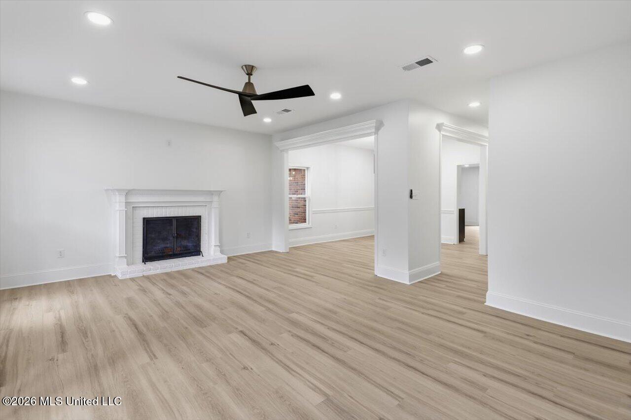 110 Honeysuckle Lane Property Photo 6