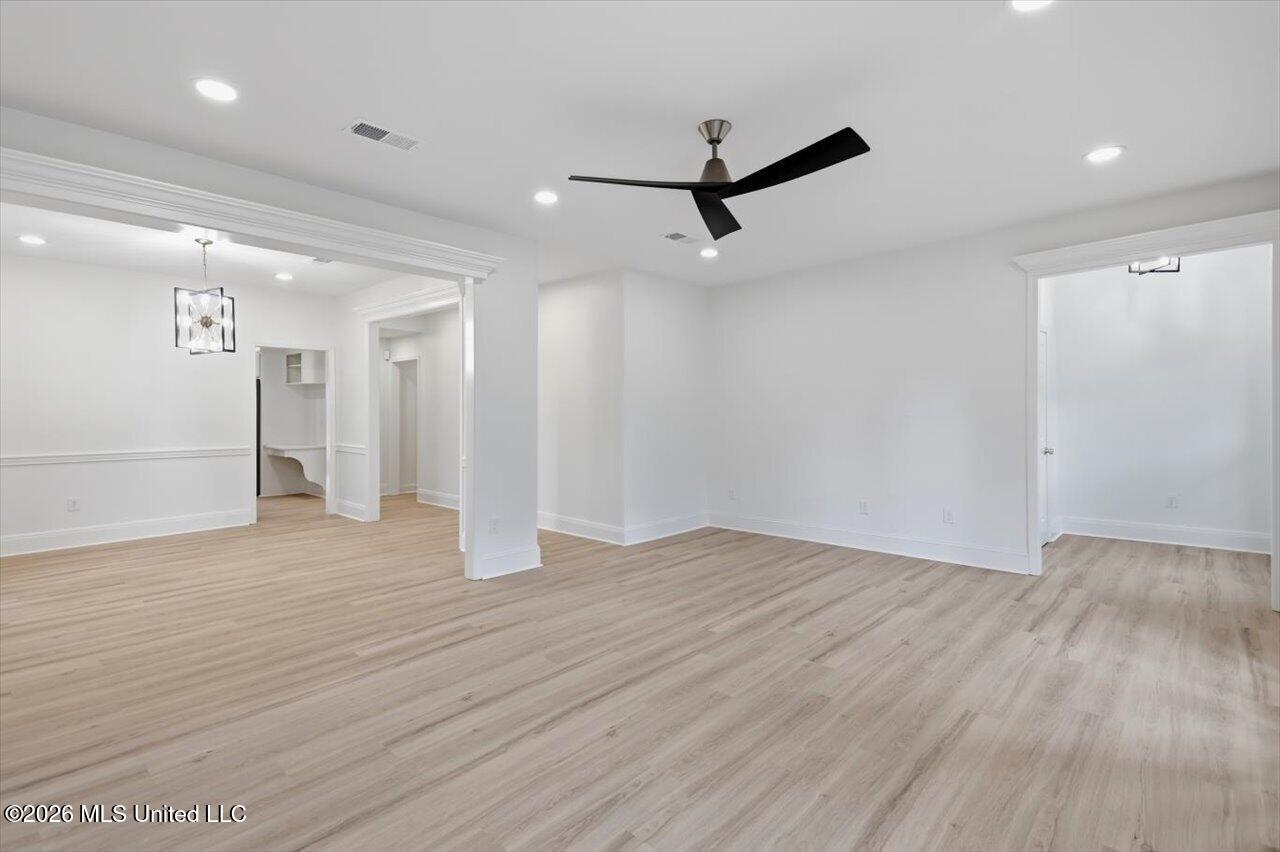 110 Honeysuckle Lane Property Photo 8