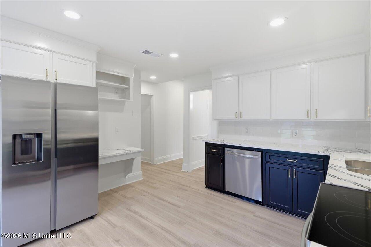 110 Honeysuckle Lane Property Photo 11