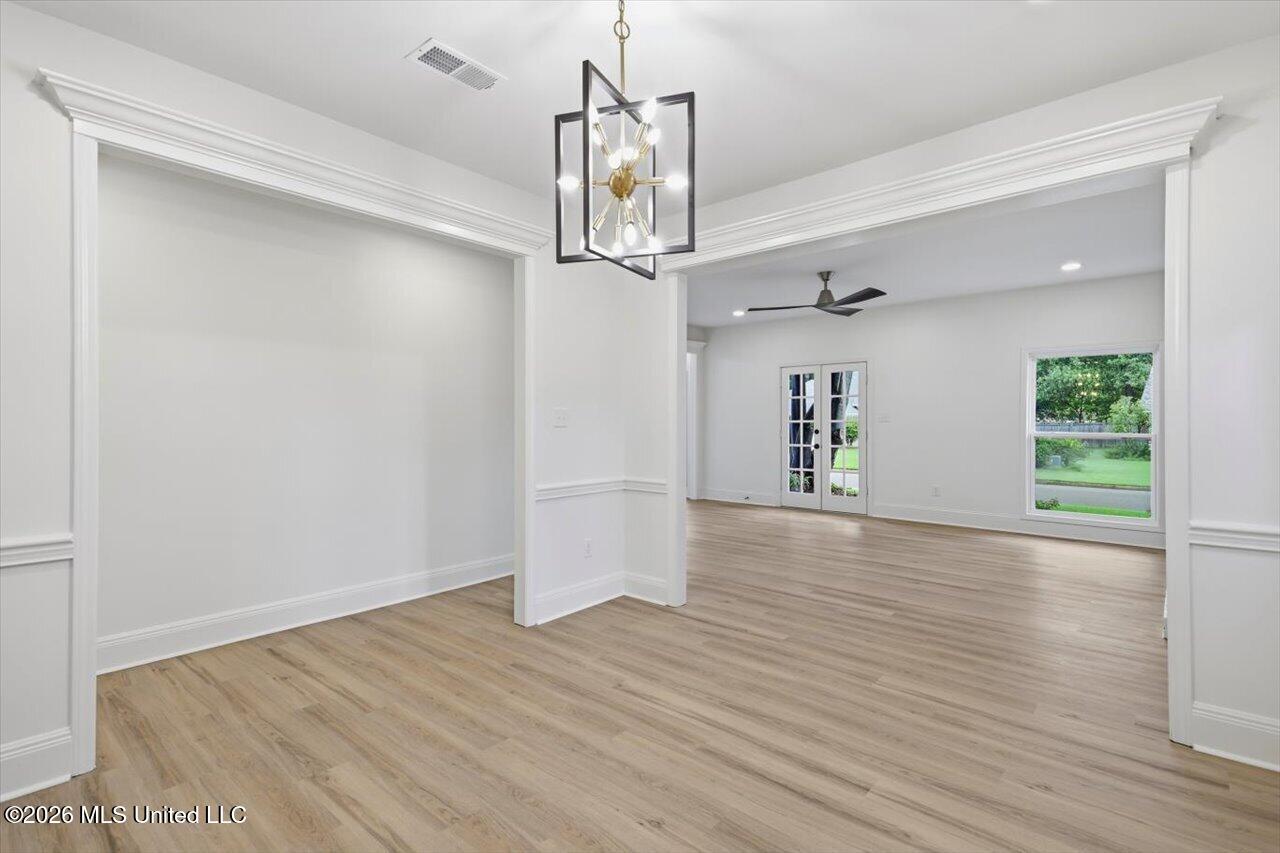 110 Honeysuckle Lane Property Photo 15