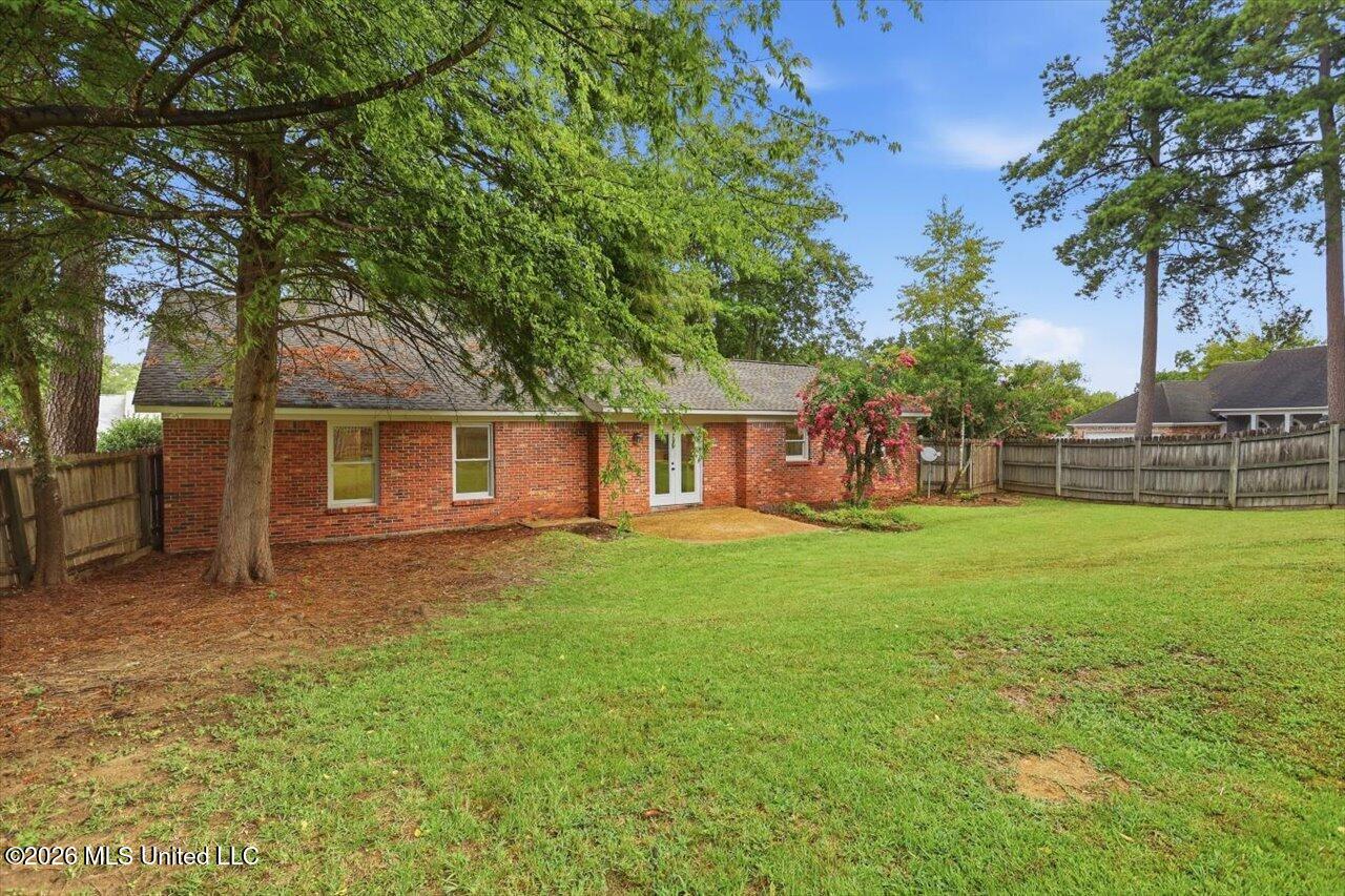 110 Honeysuckle Lane Property Photo 29