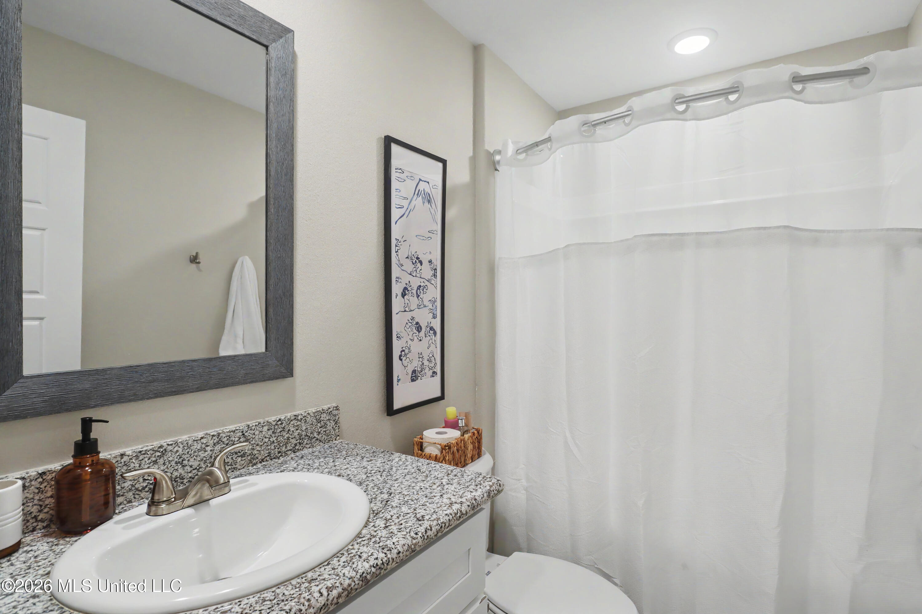 11274 Shorecrest Road Property Photo 4