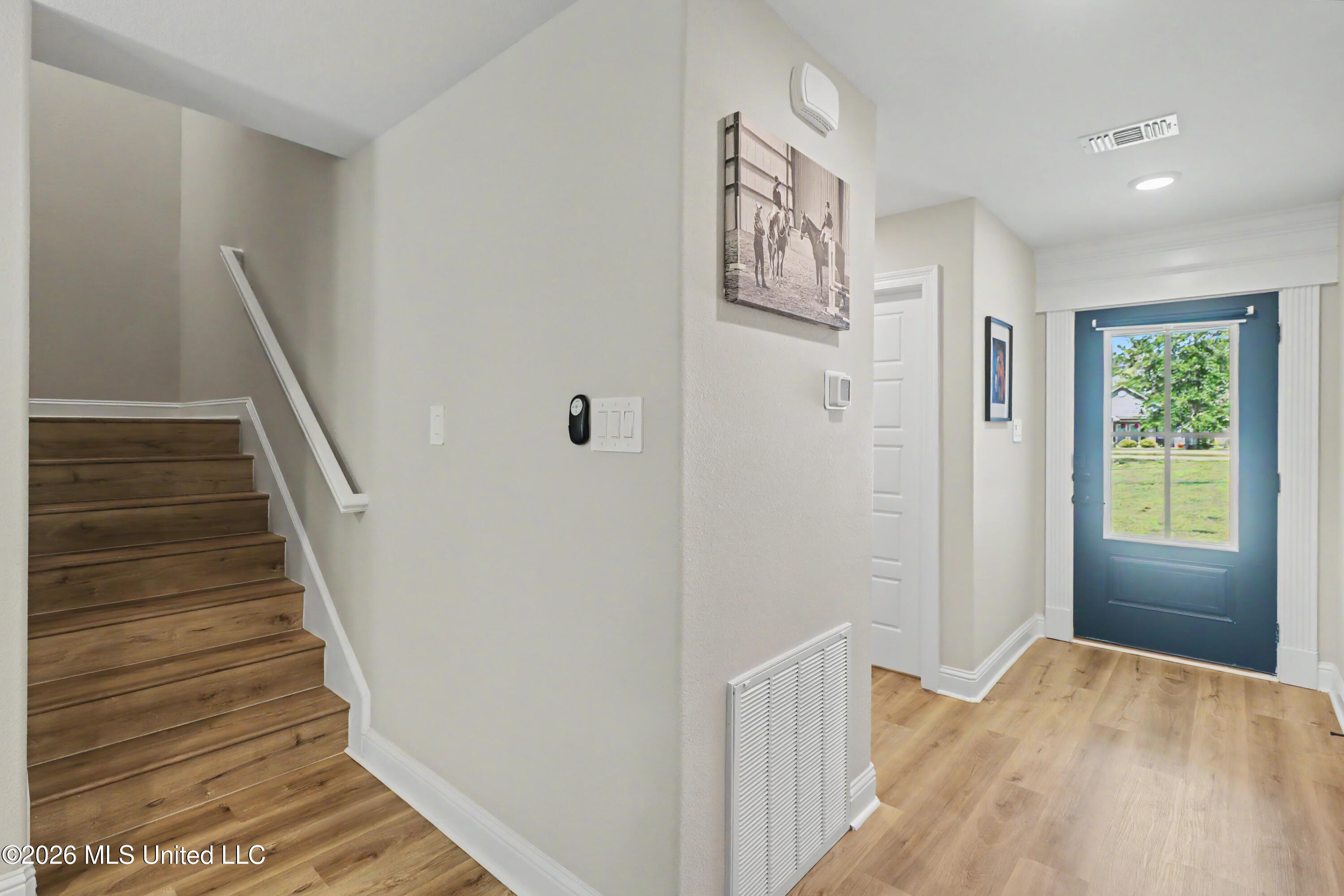 11274 Shorecrest Road Property Photo 8