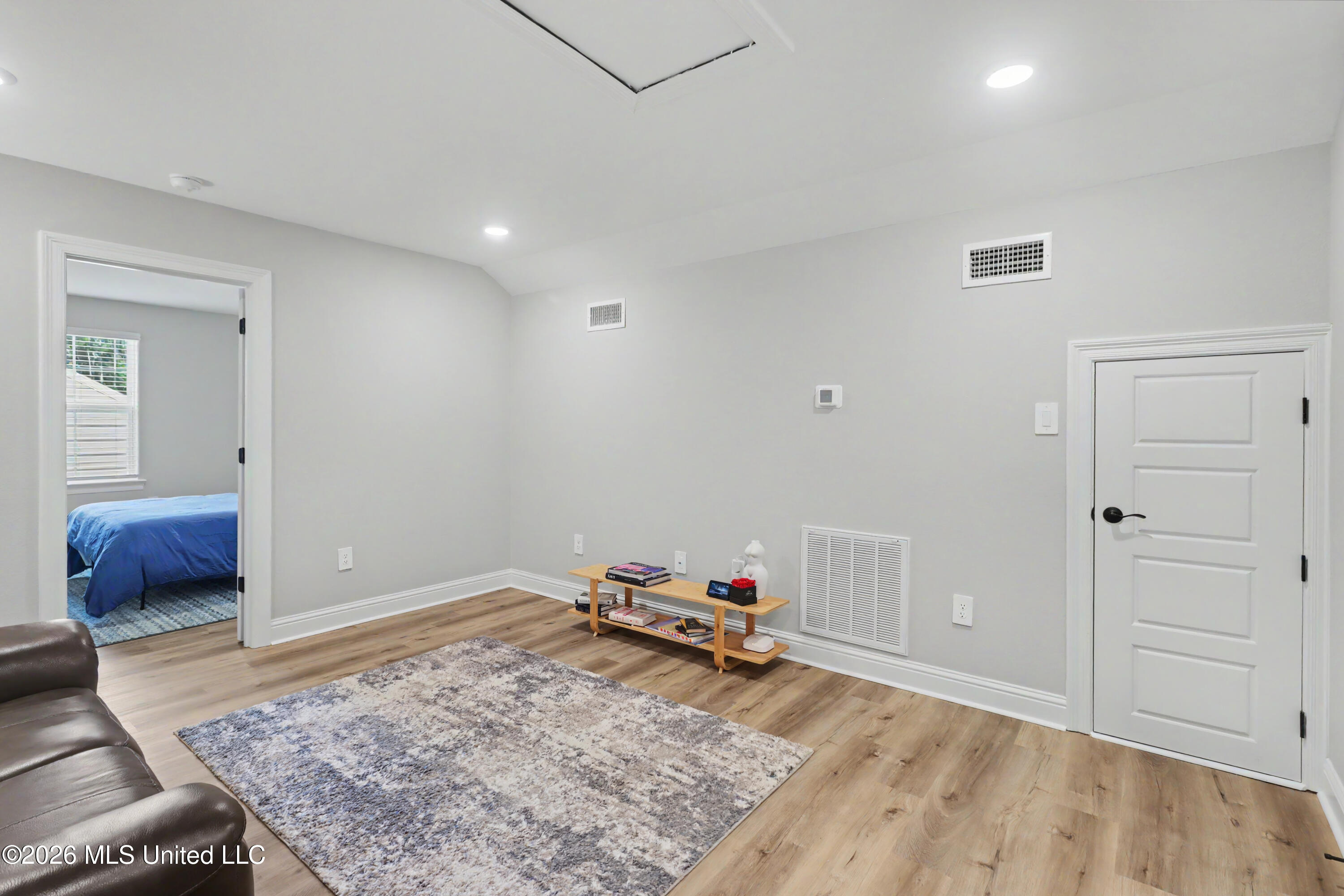 11274 Shorecrest Road Property Photo 21