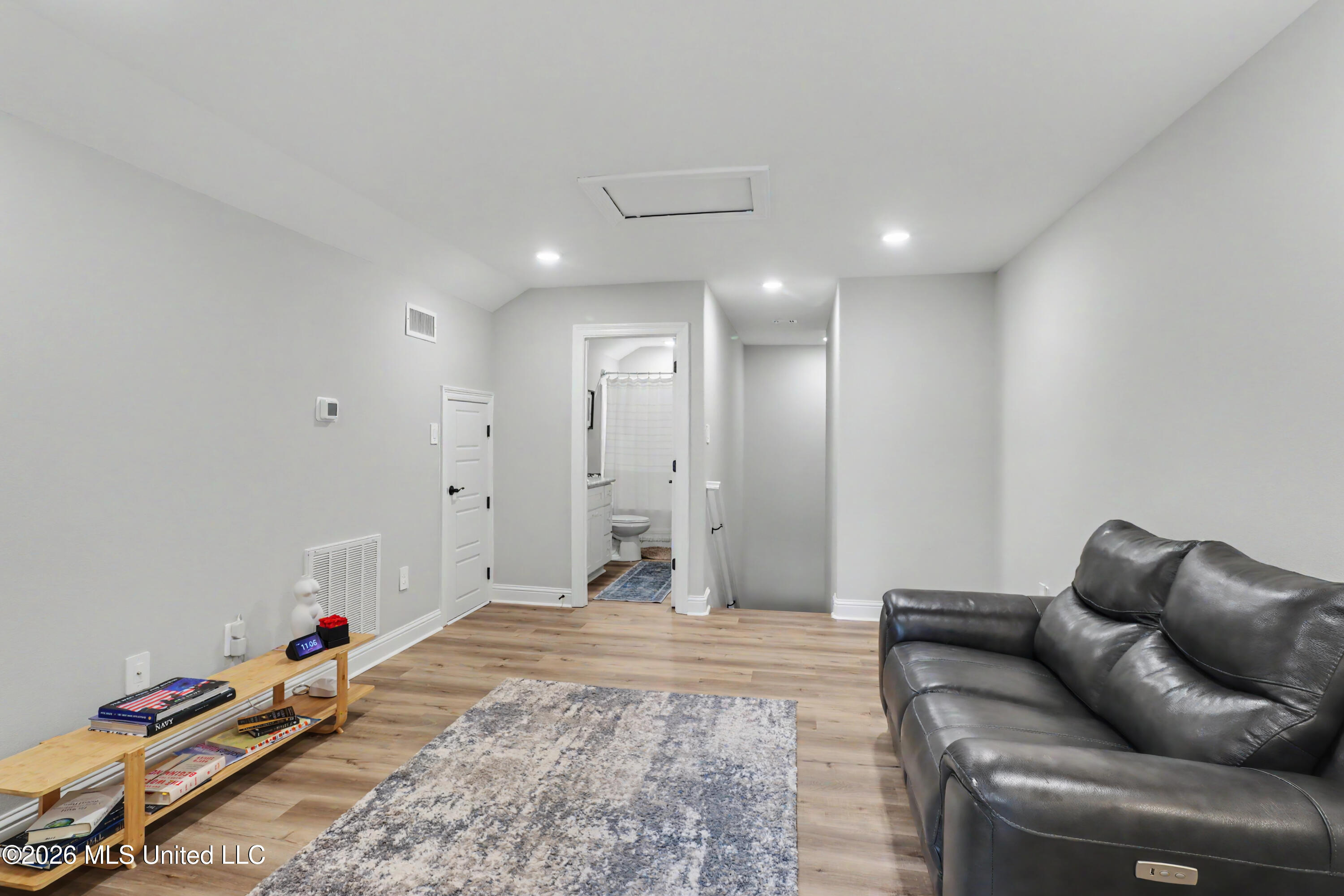 11274 Shorecrest Road Property Photo 22