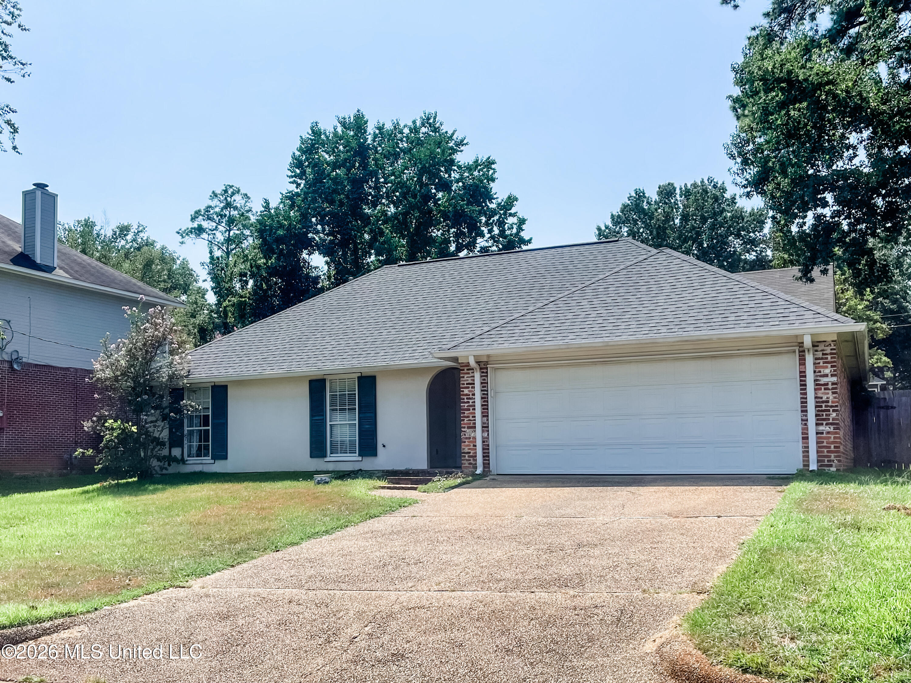 715 Dunleith Lane Property Photo 2