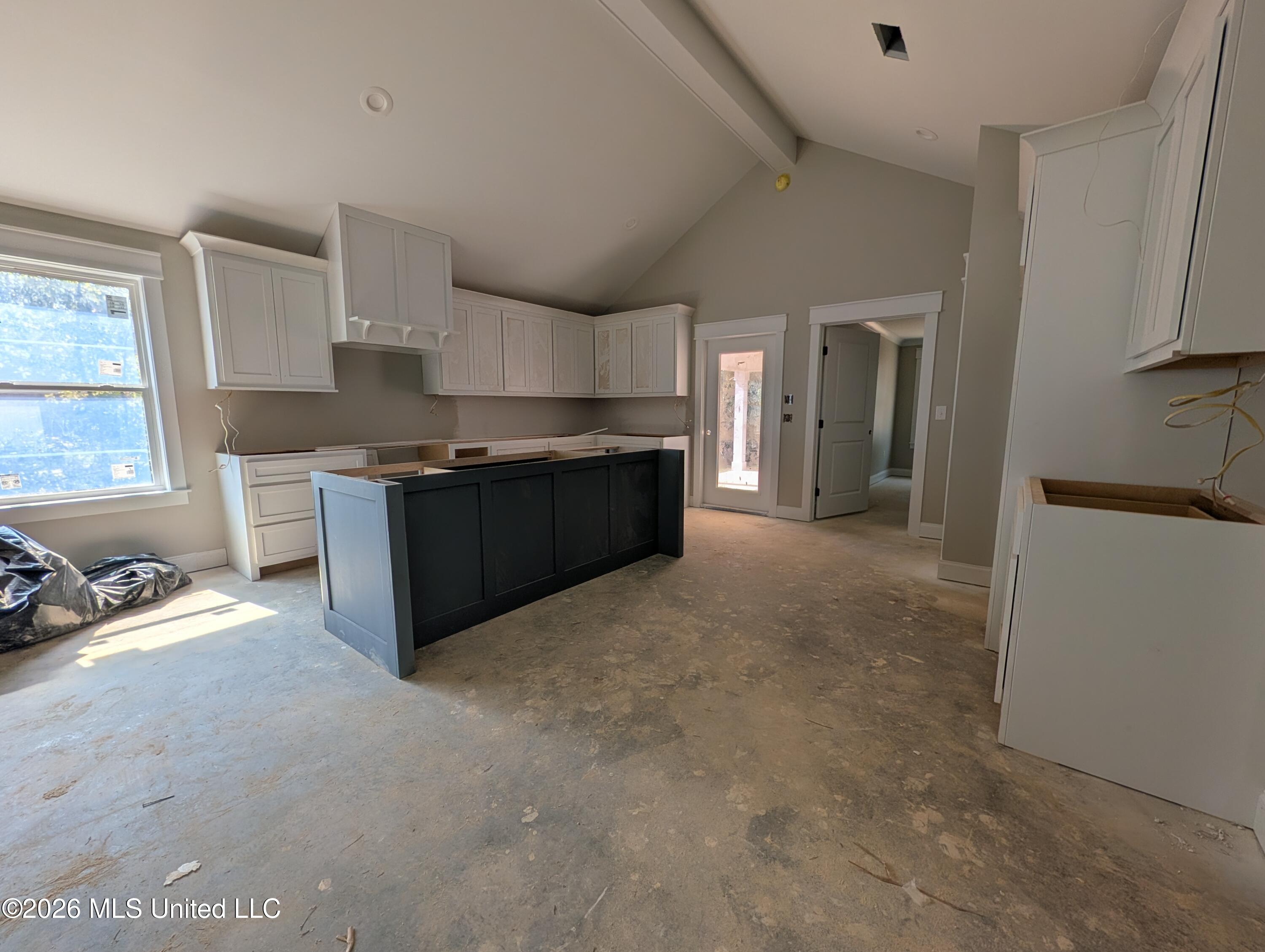 78122 Hilo Way Property Photo 5
