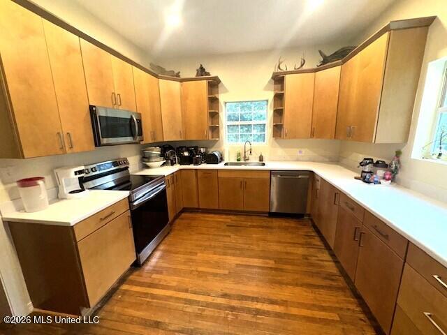 7 Hall Property Photo 5