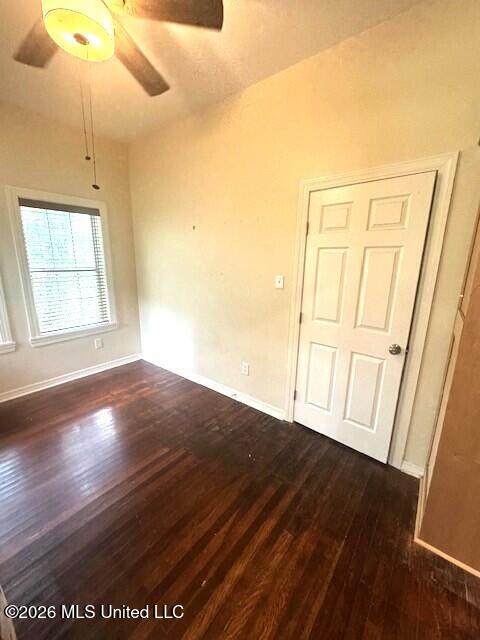 7 Hall Property Photo 6