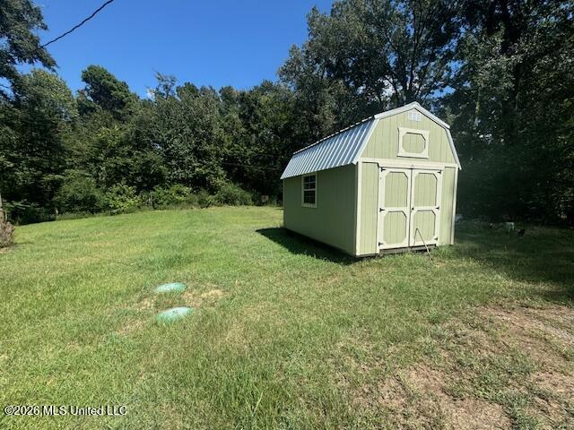 7 Hall Property Photo 15
