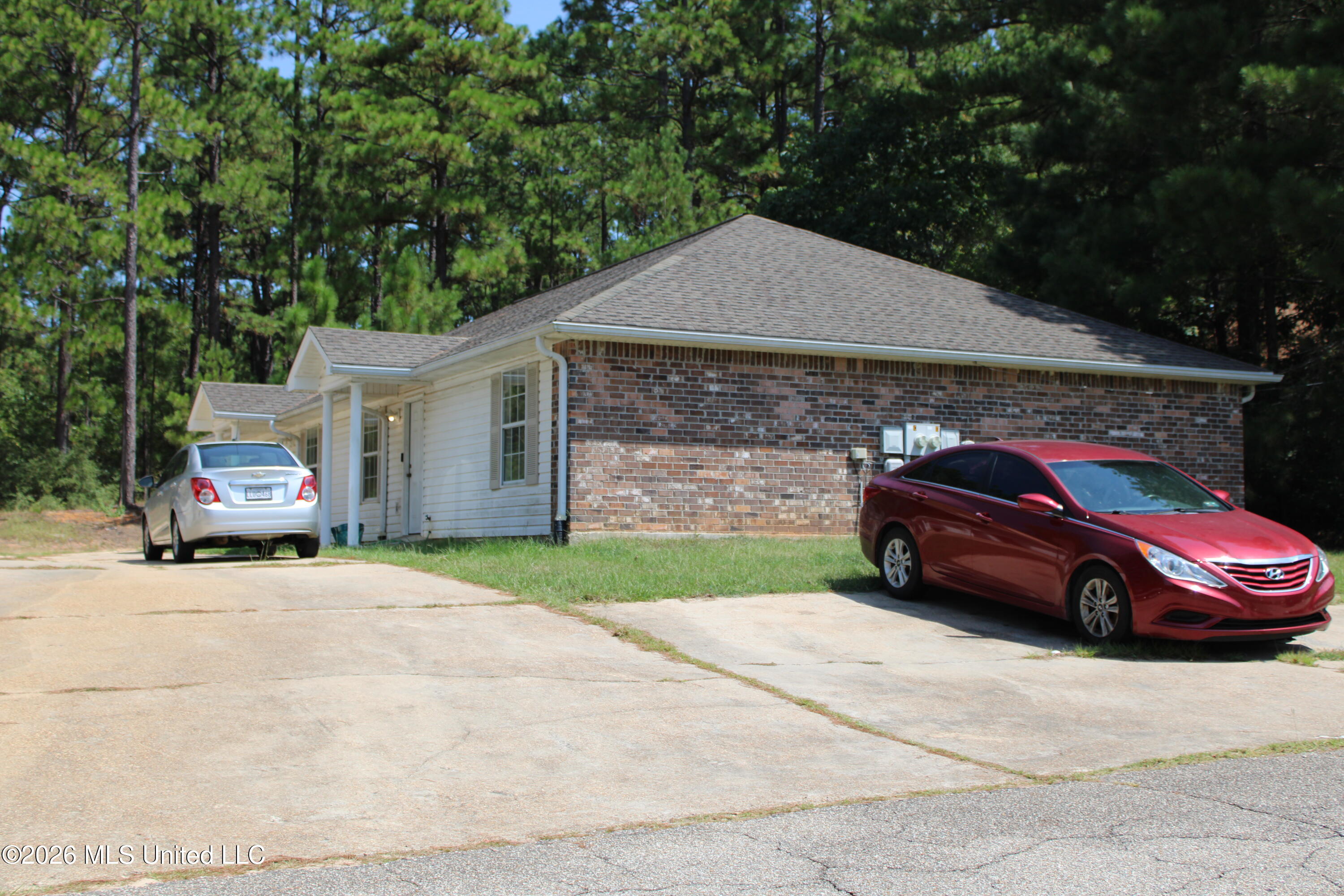 154 N Wind Ridge Lane Property Photo 5