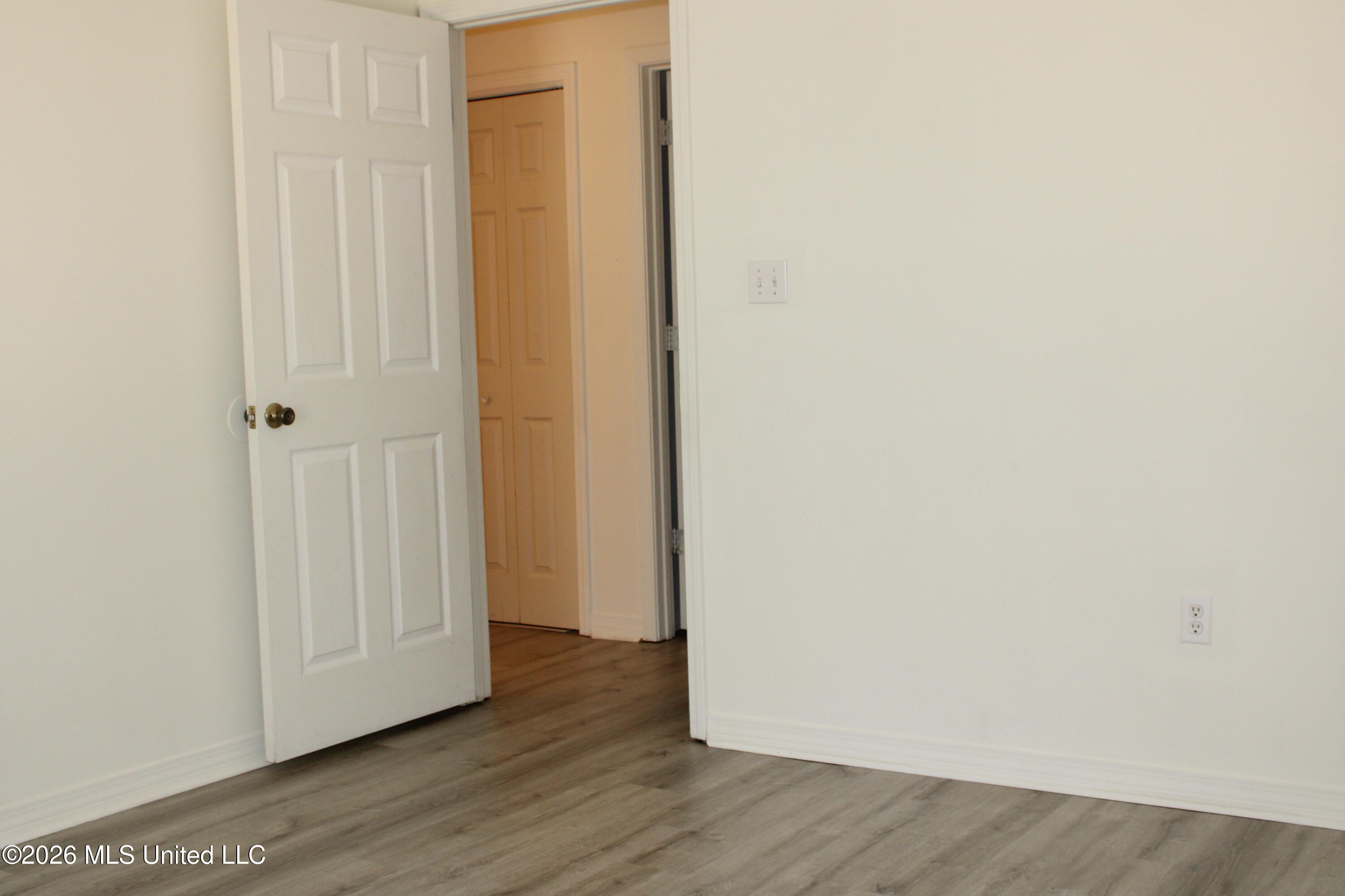 154 N Wind Ridge Lane Property Photo 20