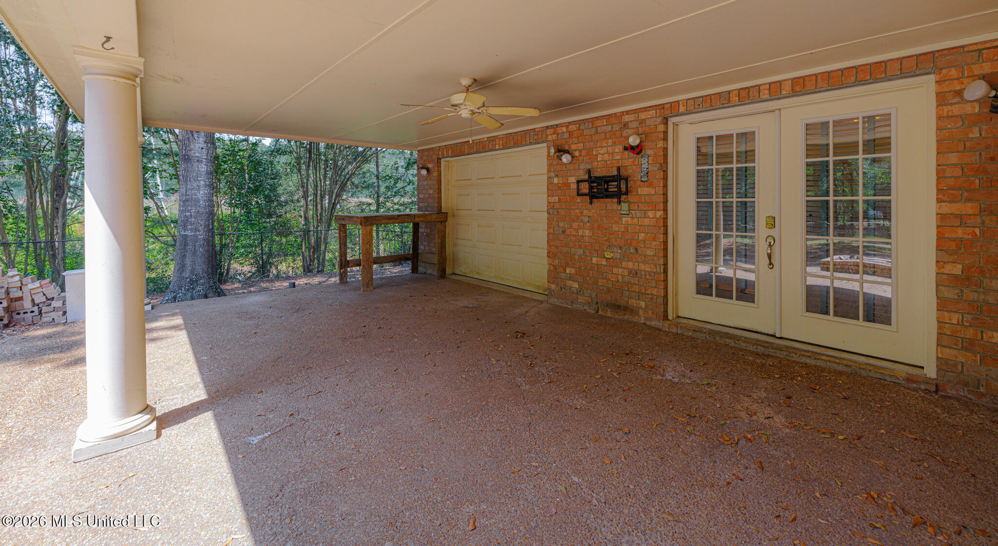 6313 Cedarwood Drive Property Photo 11