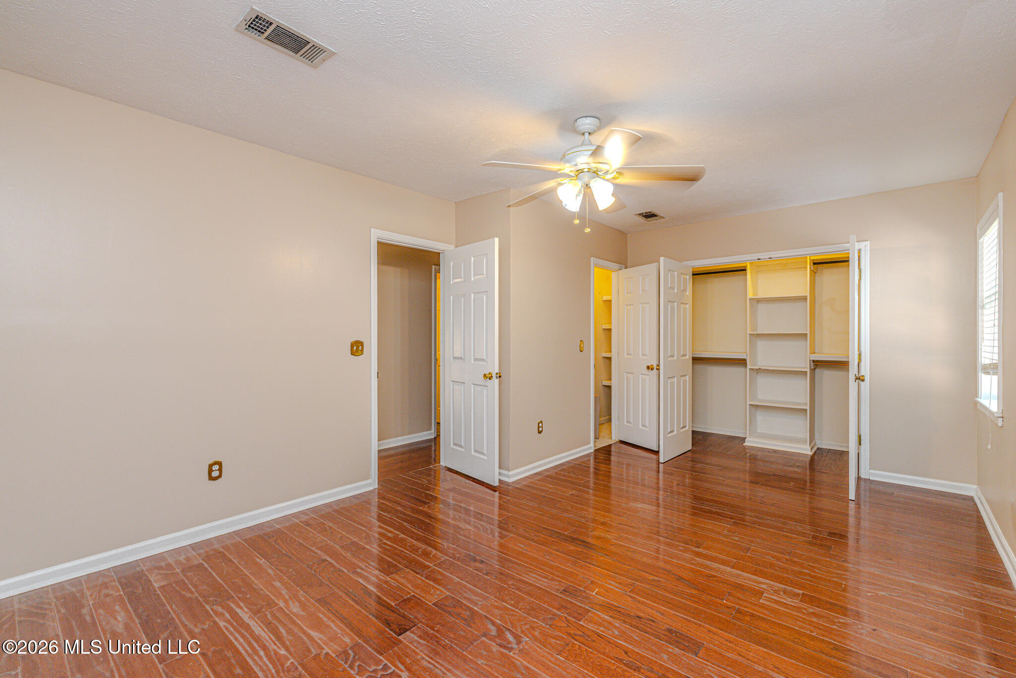 6313 Cedarwood Drive Property Photo 52