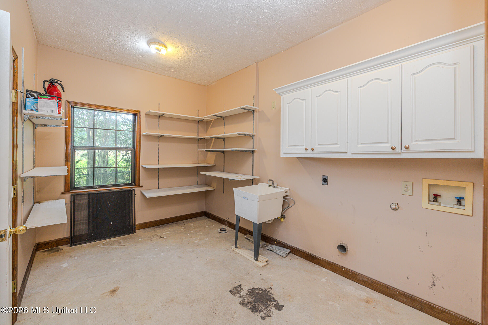 6313 Cedarwood Drive Property Photo 68