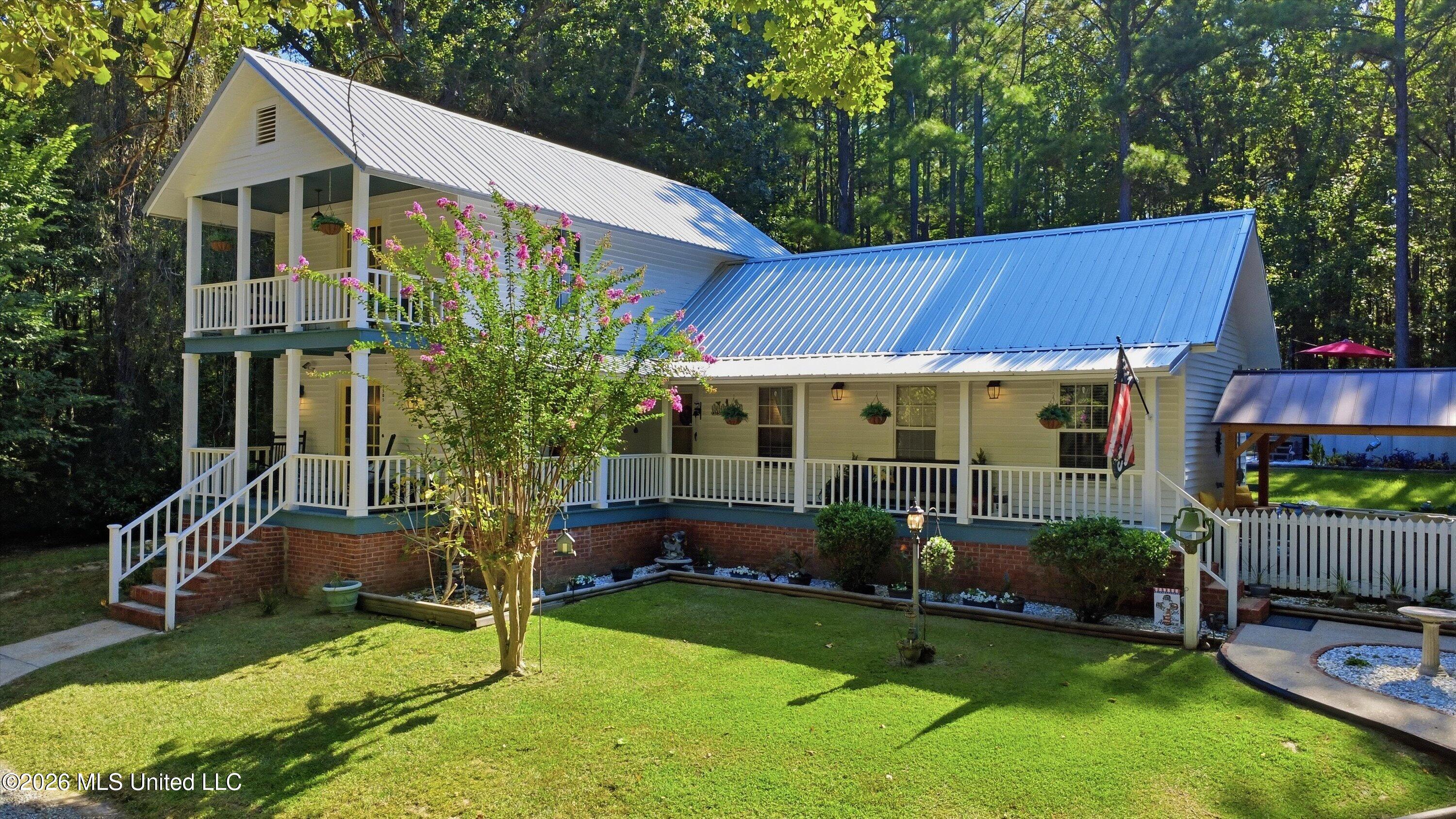 1305 S Ms-25 Property Photo 2