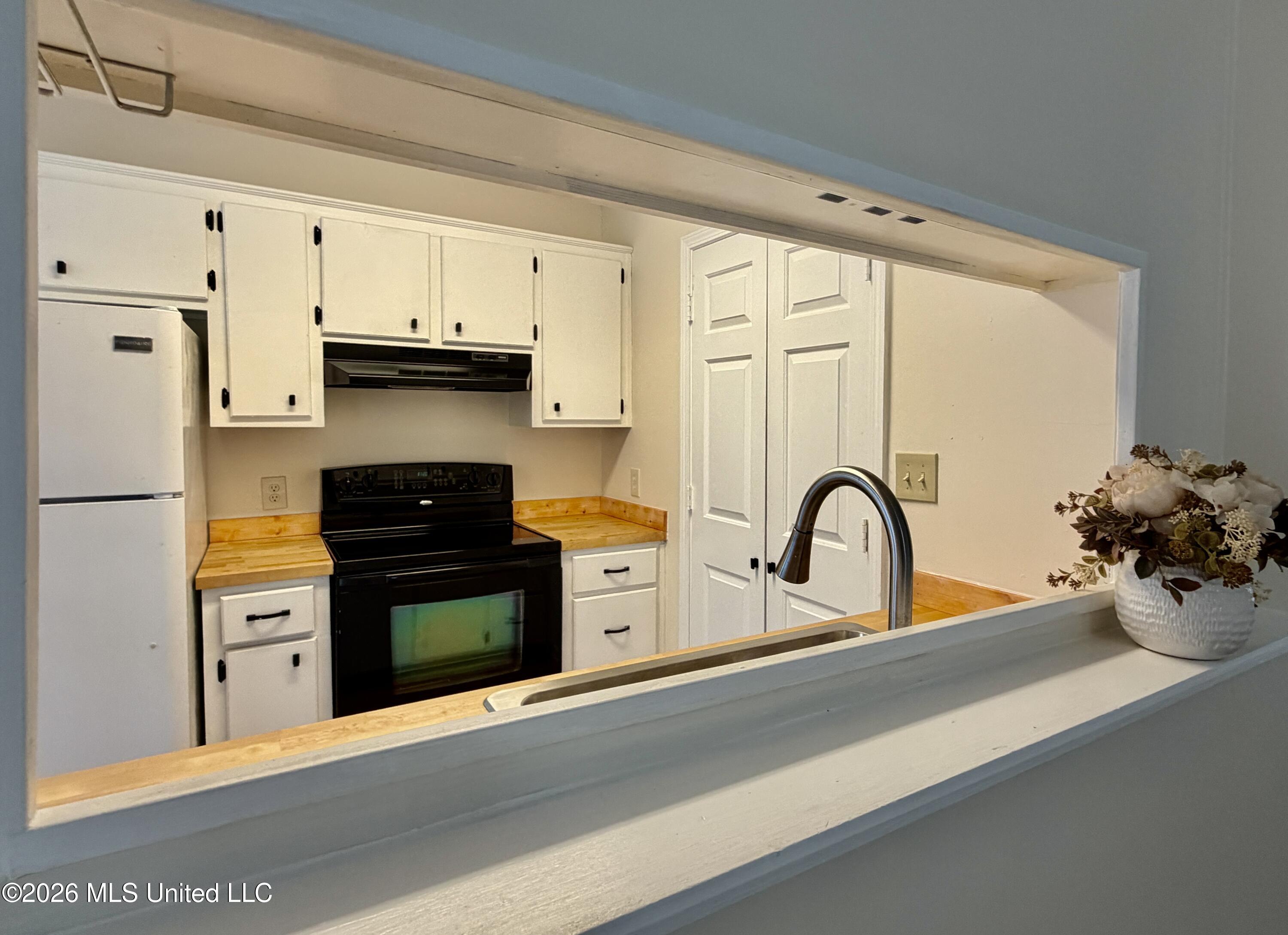 2010 Red Oak Drive Property Photo 14