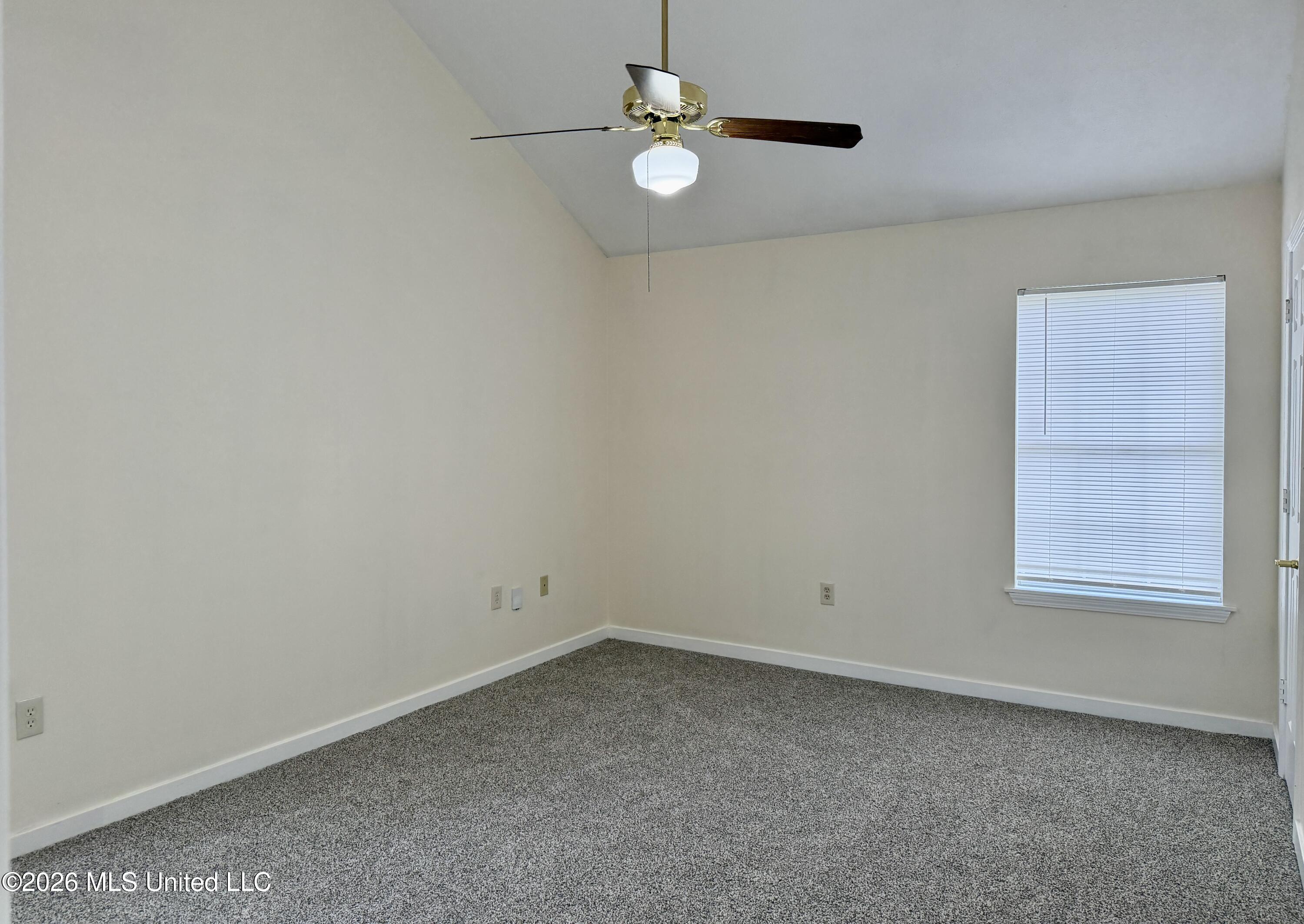2010 Red Oak Drive Property Photo 20