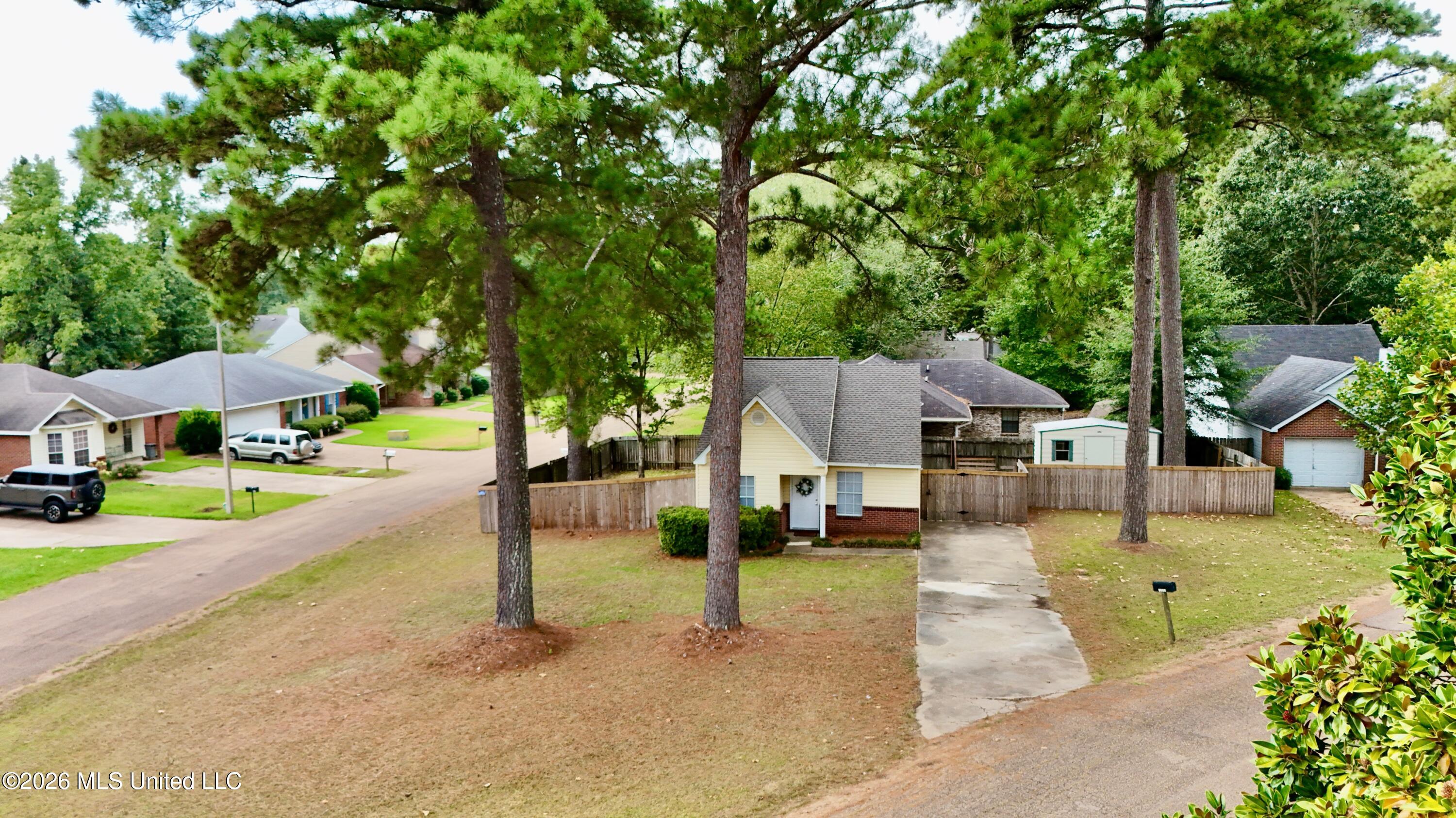 2010 Red Oak Drive Property Photo 42