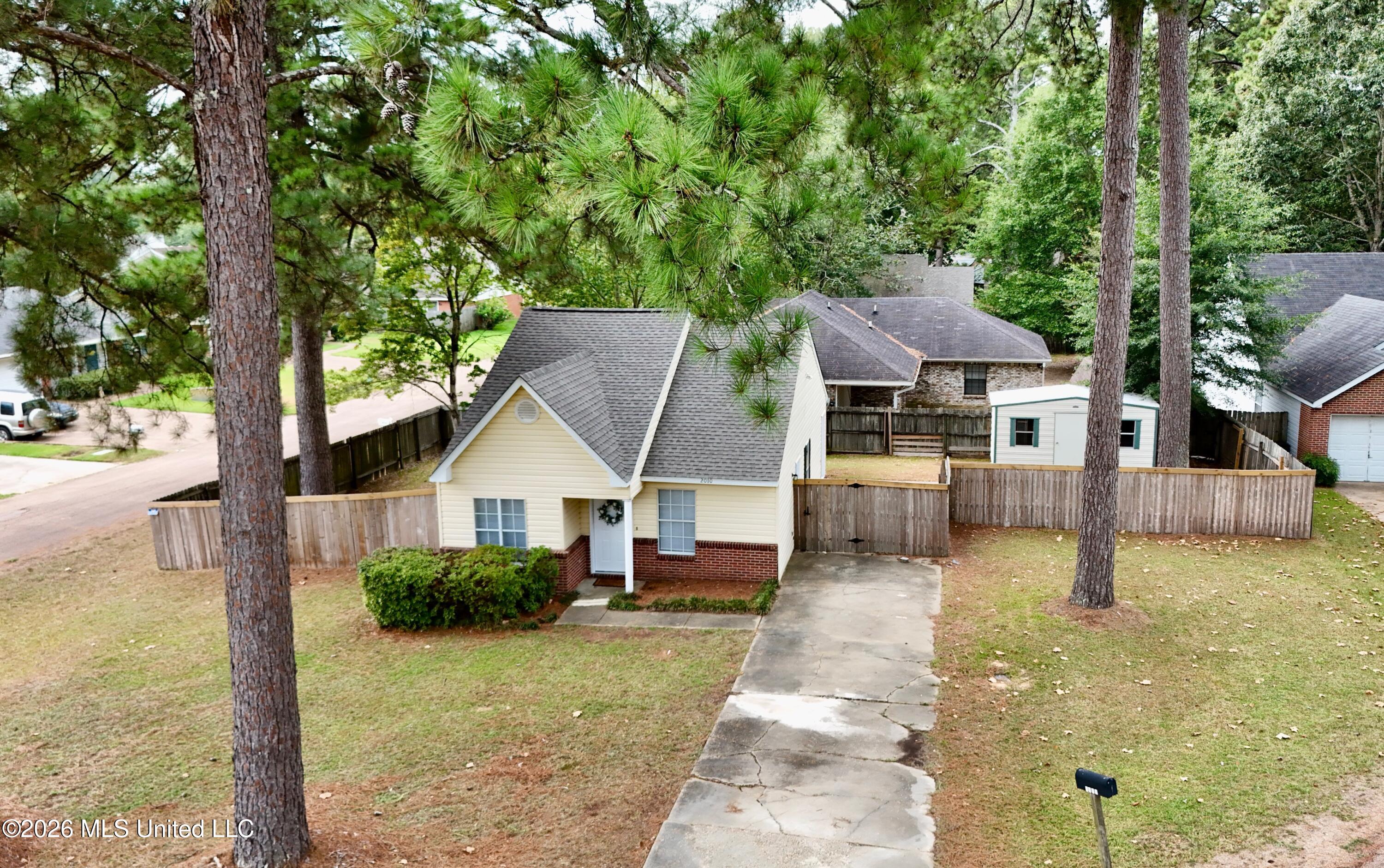 2010 Red Oak Drive Property Photo 47