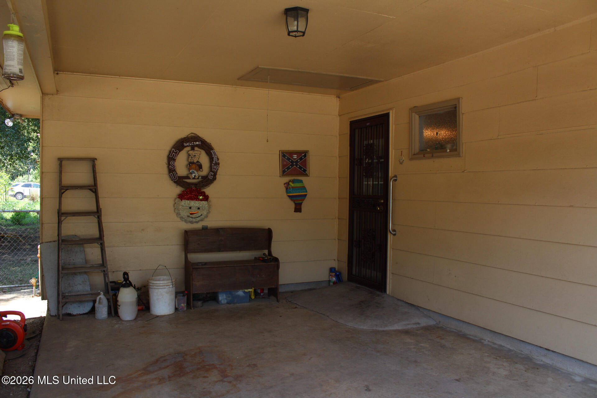 308 Walnut Street Property Photo 8