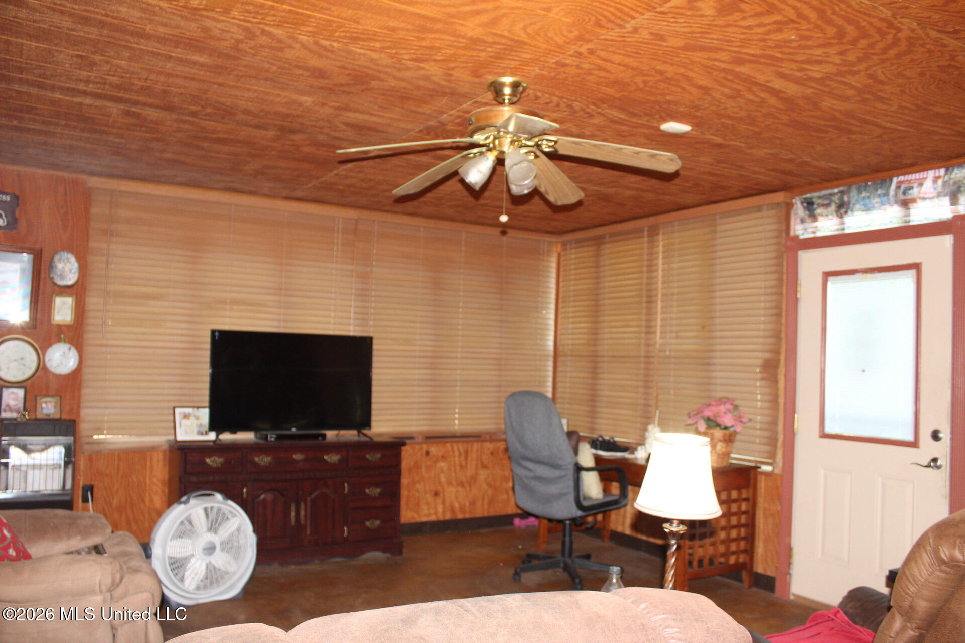 308 Walnut Street Property Photo 19