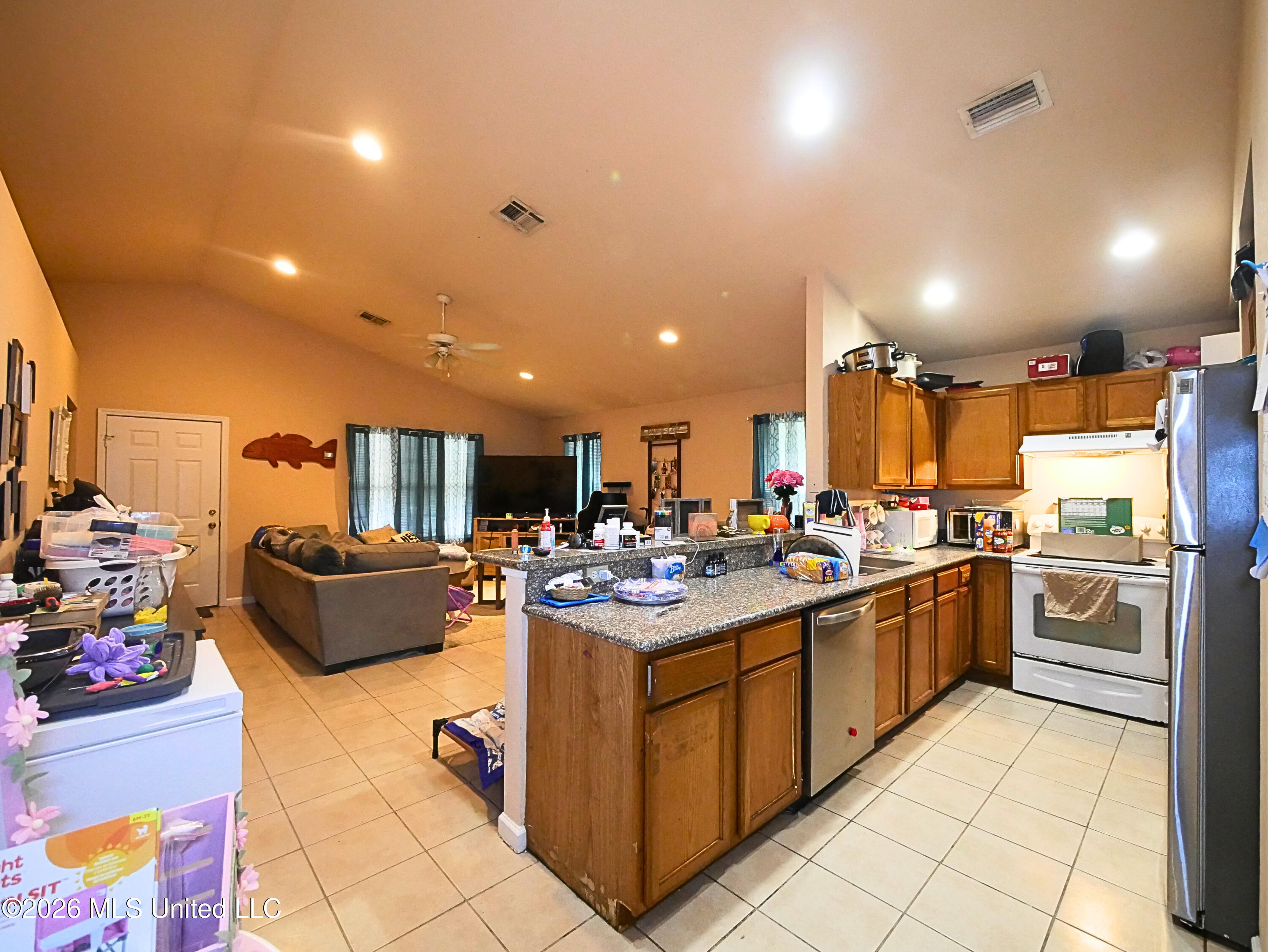 6222 W Lamar Street Property Photo 5