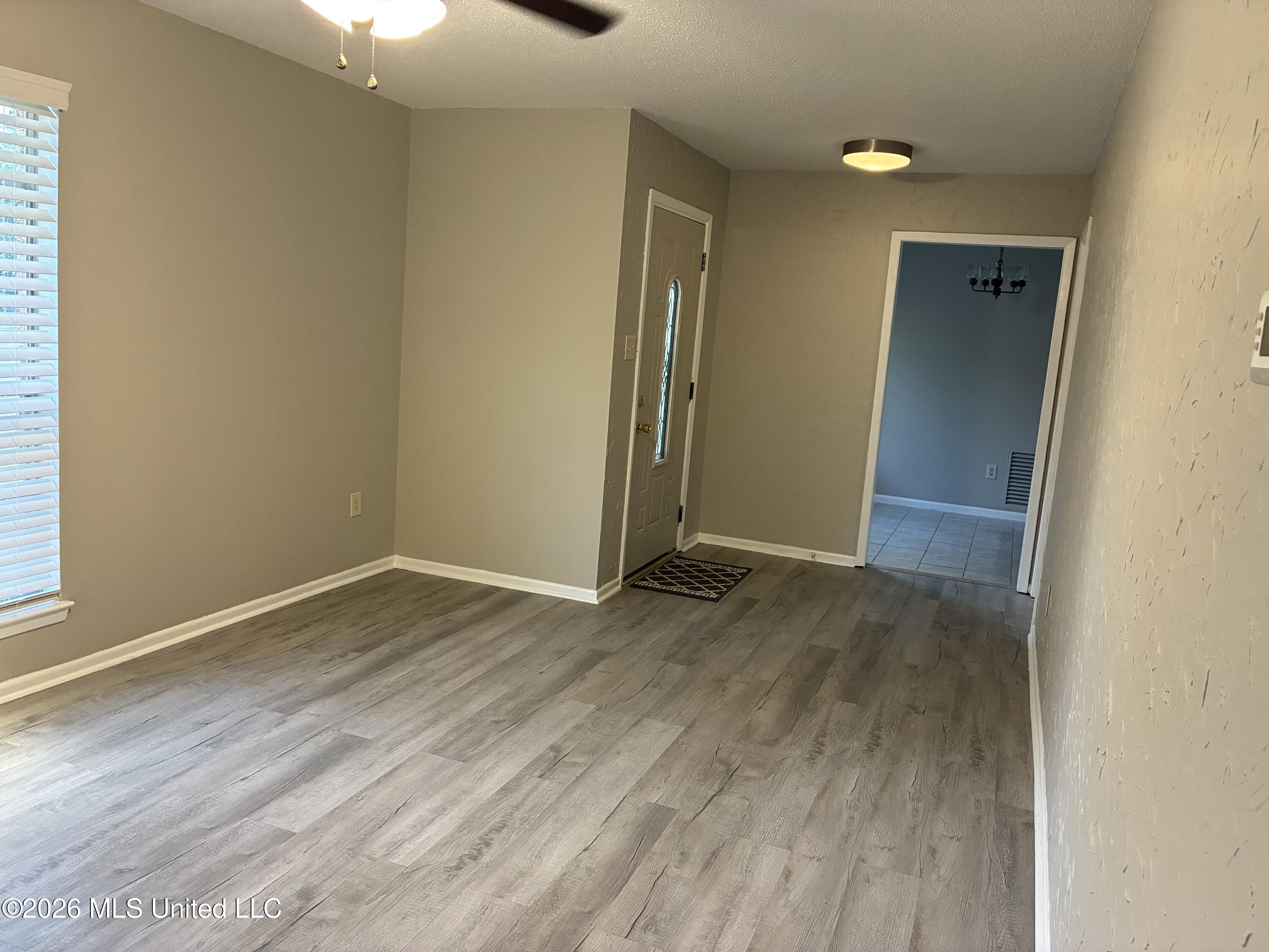 3201 Riverbend Road Property Photo 25
