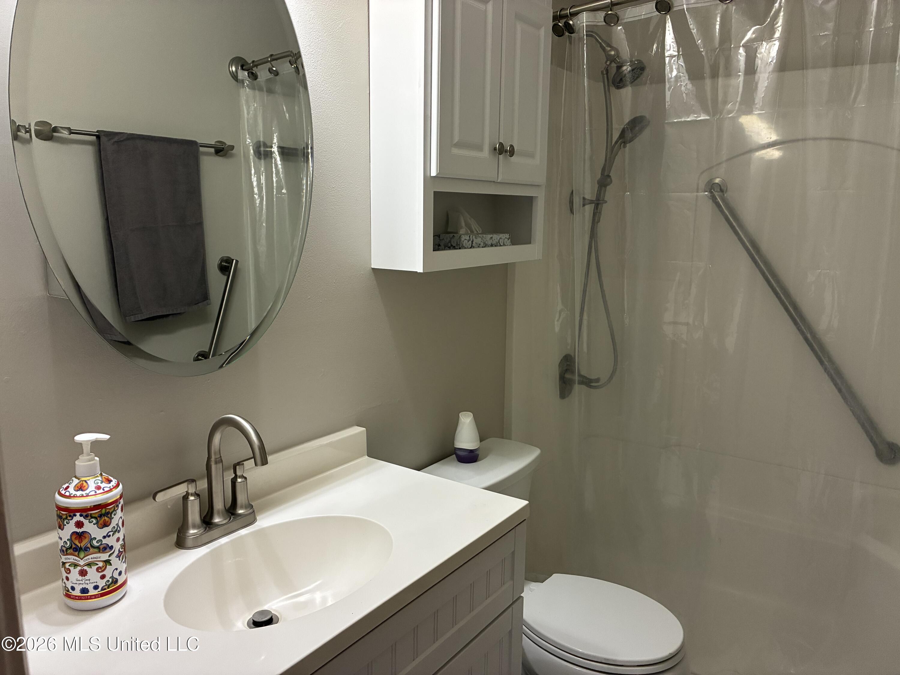 3201 Riverbend Road Property Photo 27