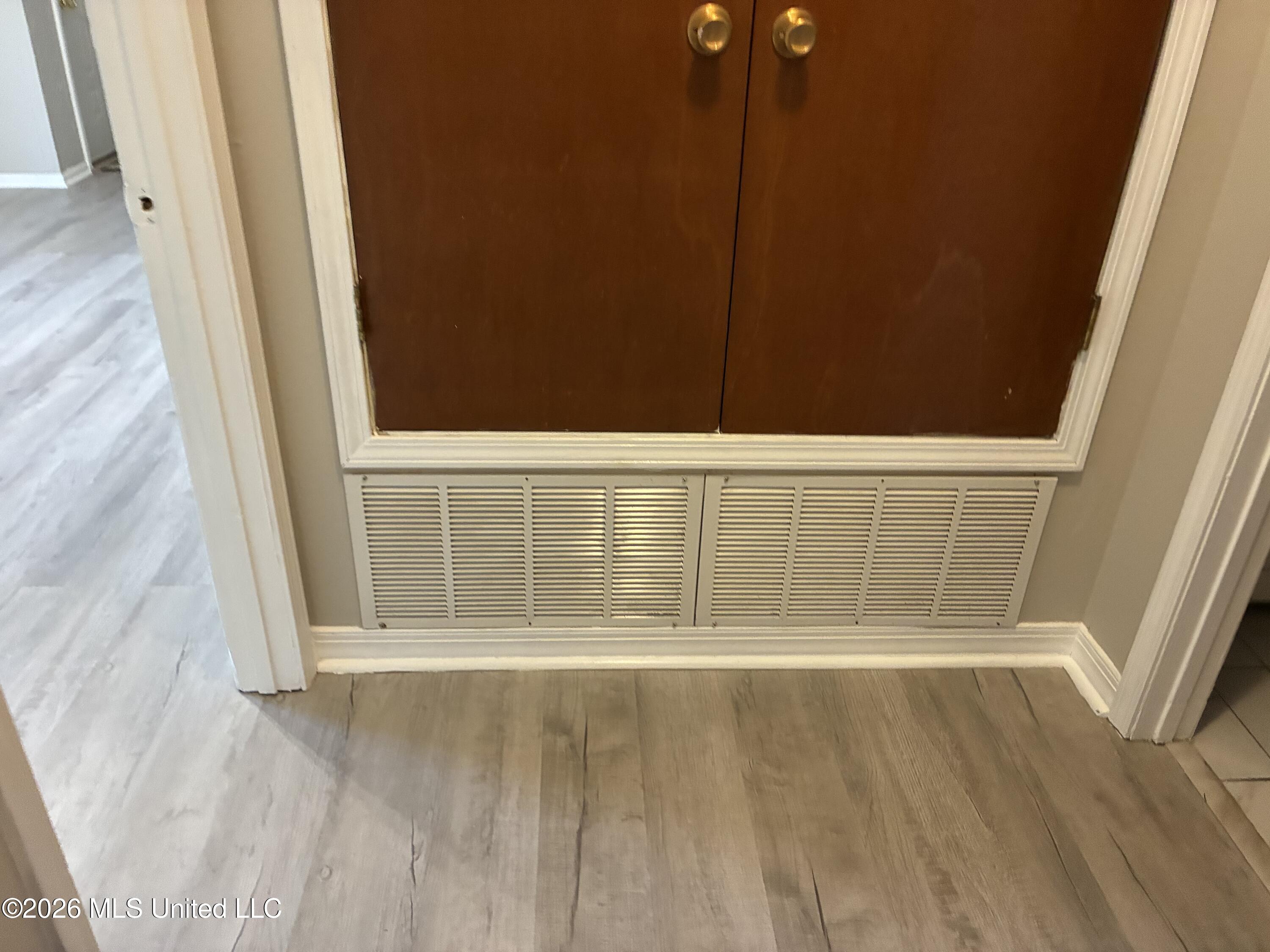 3201 Riverbend Road Property Photo 54