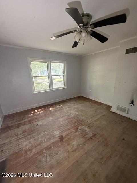 370 E College Avenue Property Photo 4