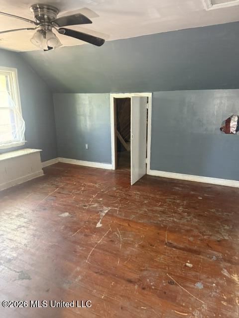 370 E College Avenue Property Photo 10