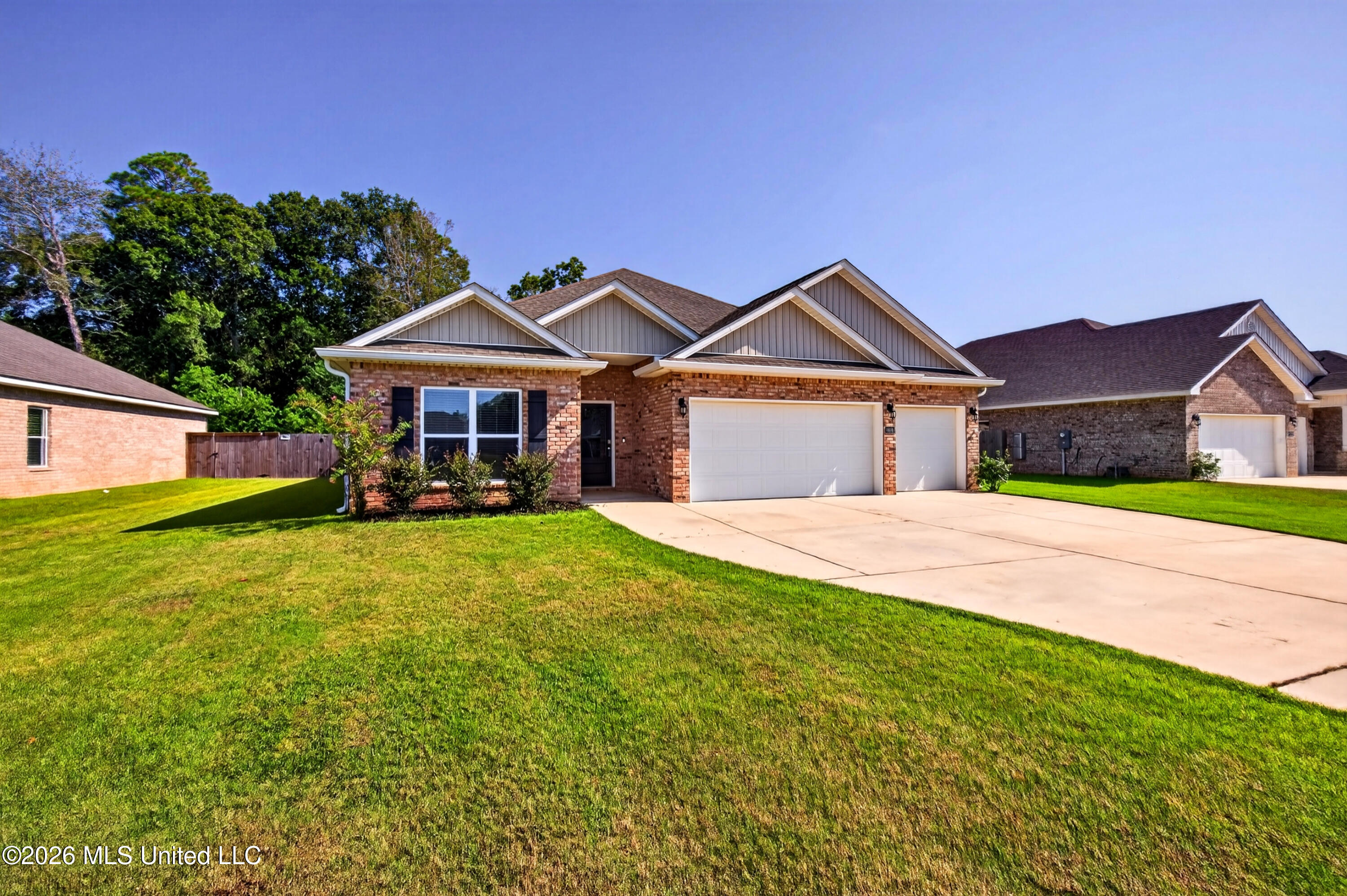 8009 Crawford Drive Property Photo 6