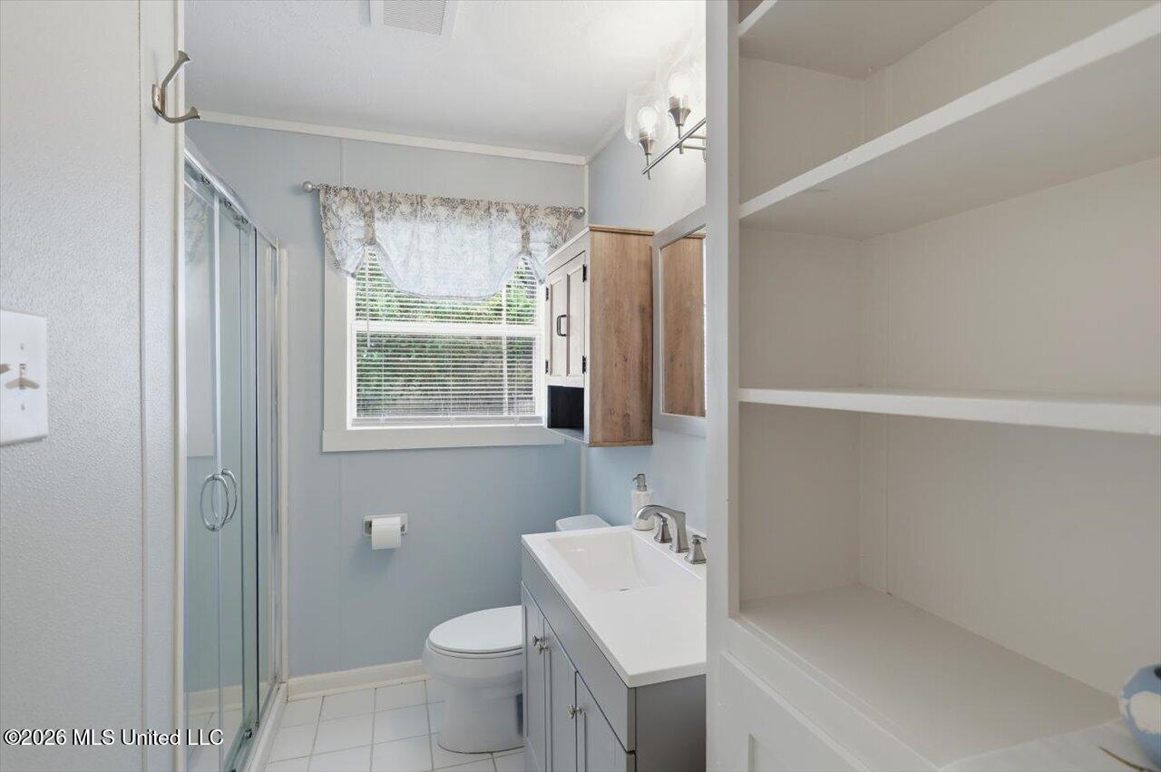 811 Deborah Street Property Photo 15