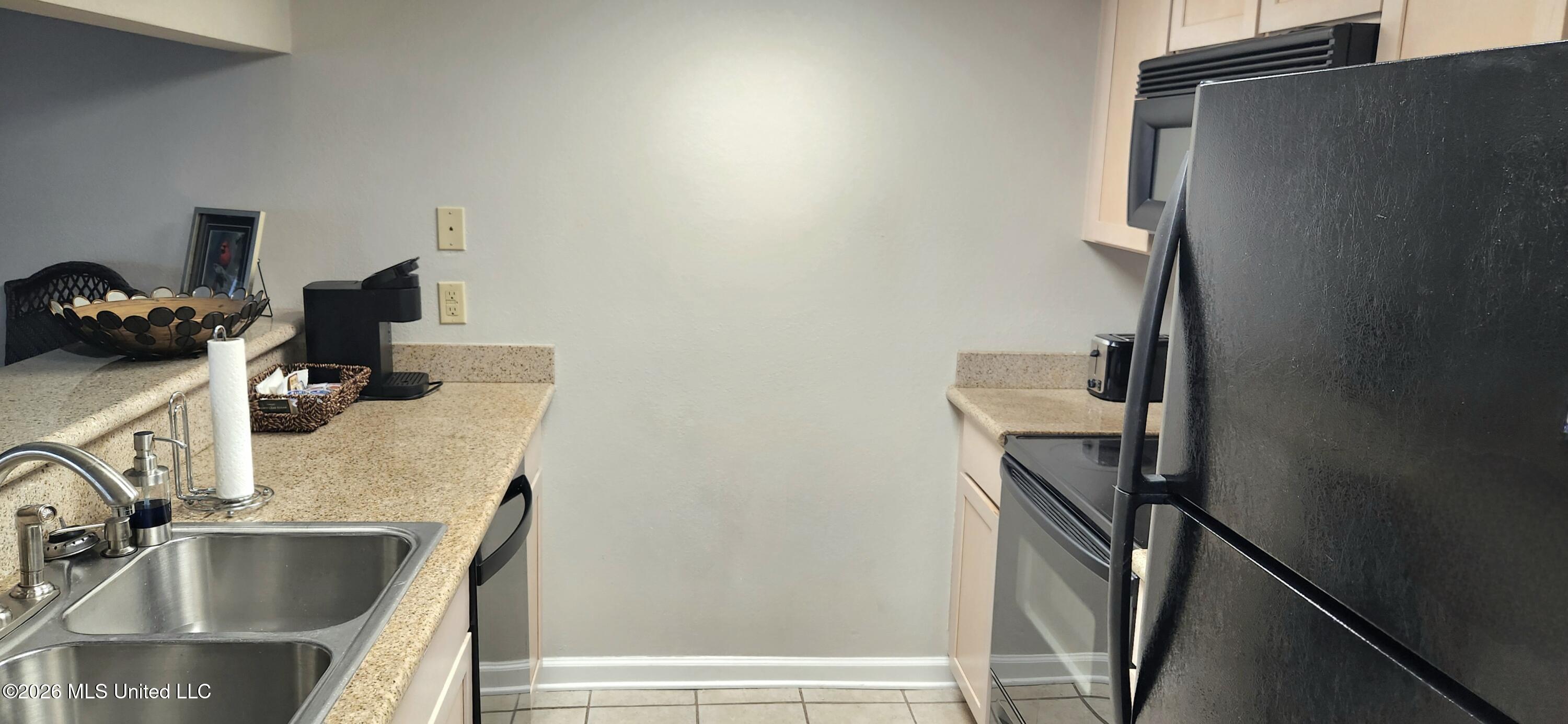 3230 Cumberland Road Property Photo 6