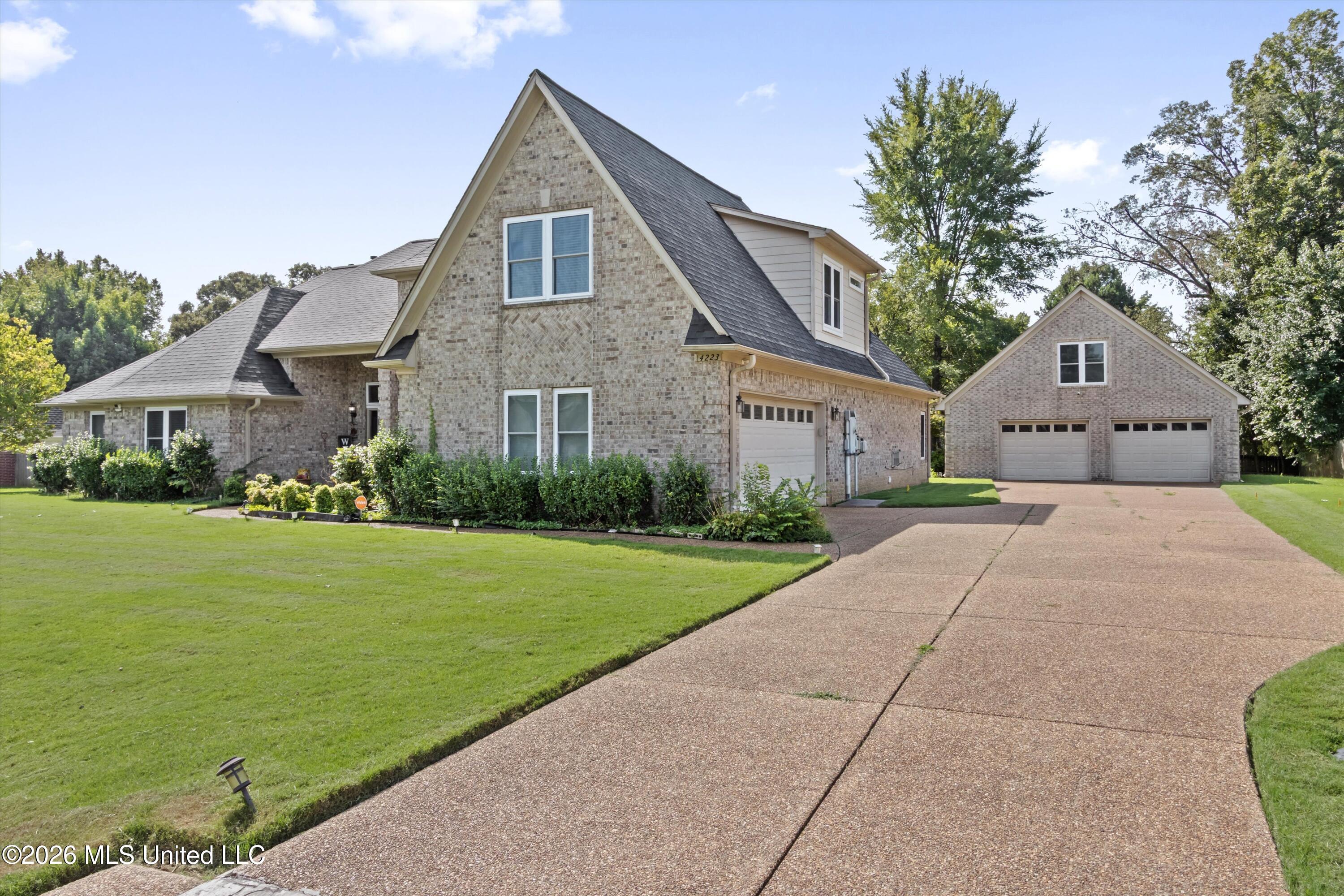 4223 Davis Grove Boulevard Property Photo 2