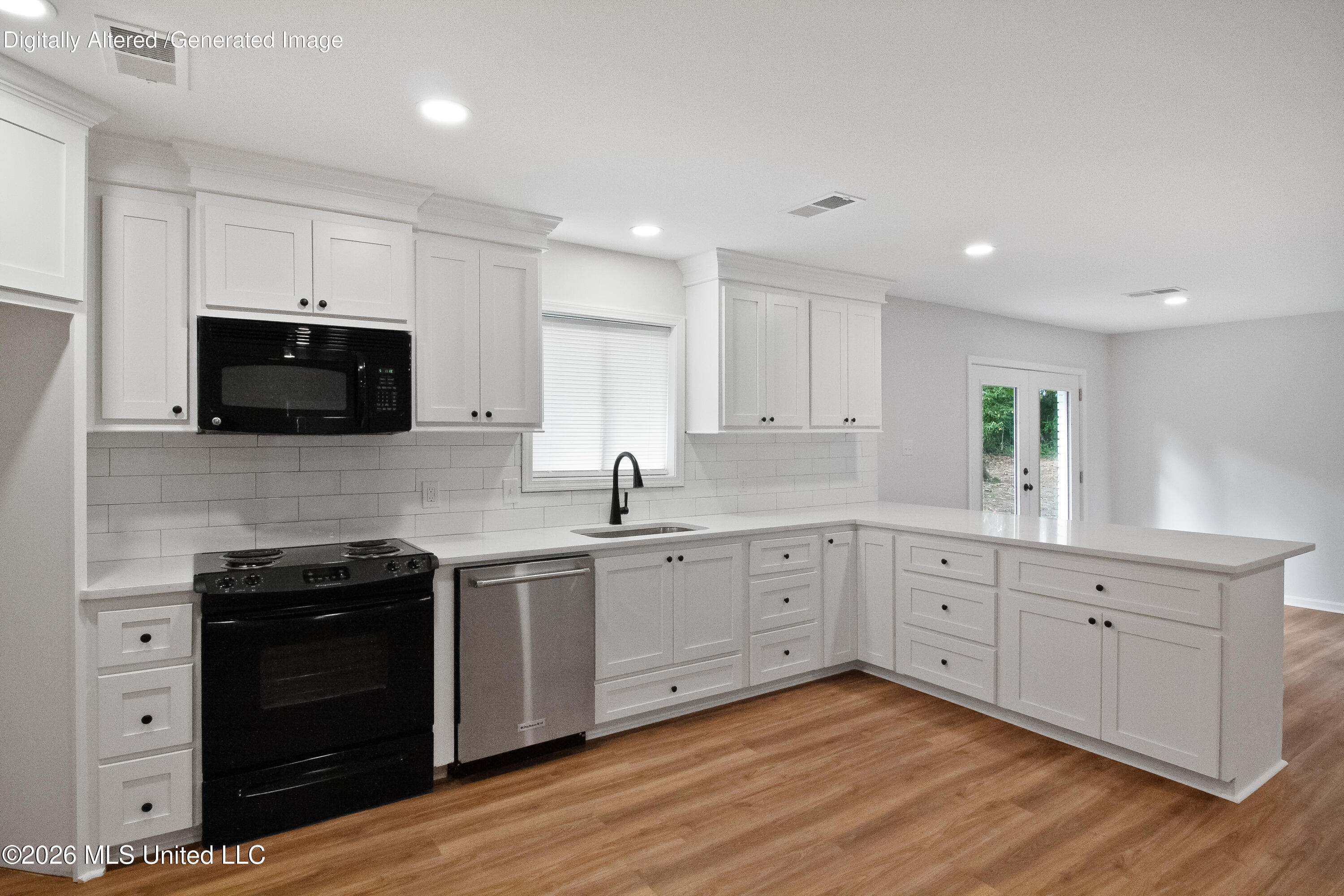 1027 Tanglewood Drive Property Photo 8