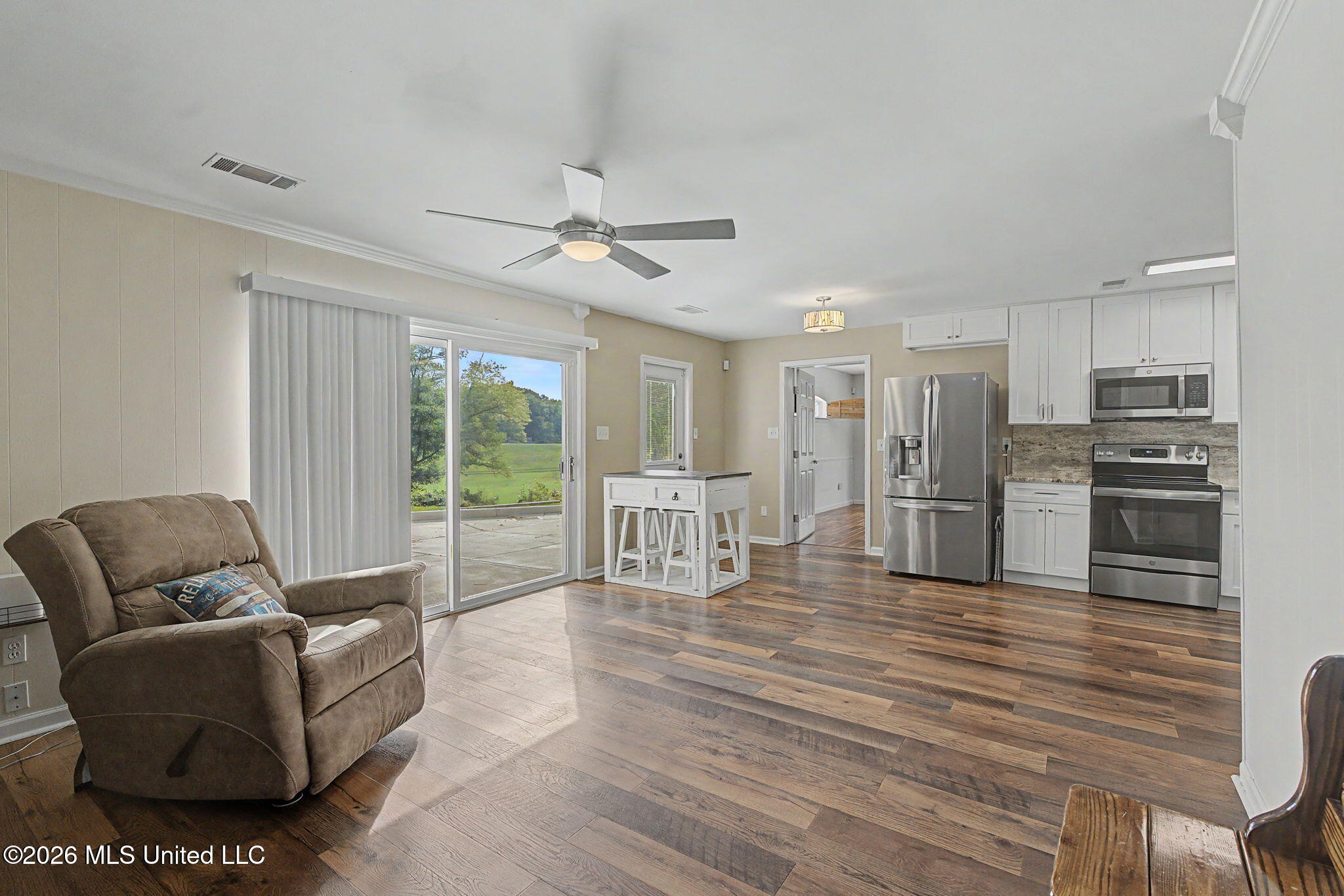 3480 Woodland Lake Road Property Photo 9