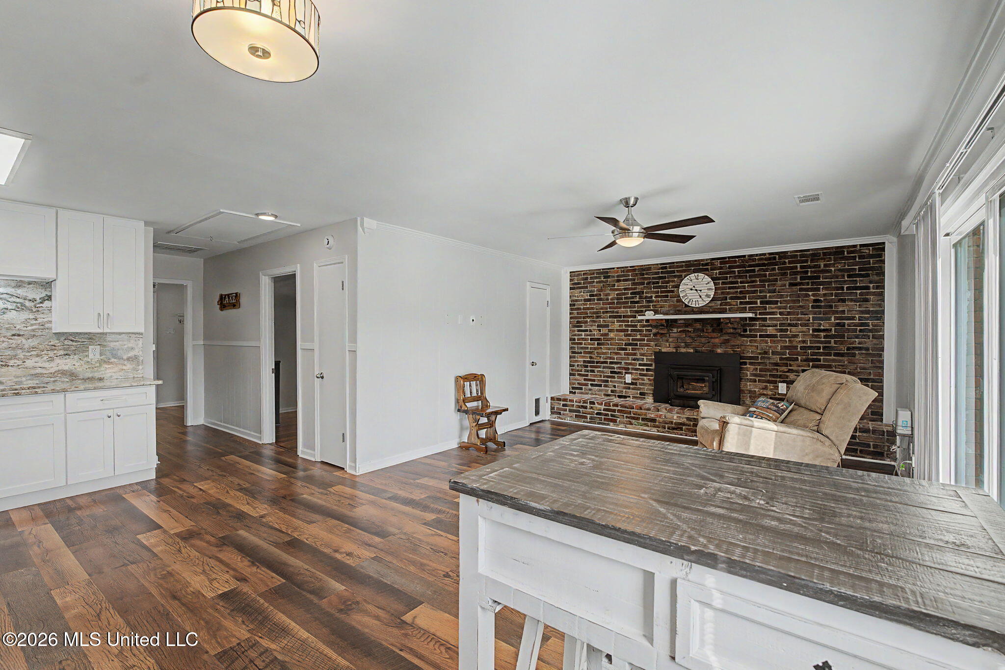 3480 Woodland Lake Road Property Photo 10