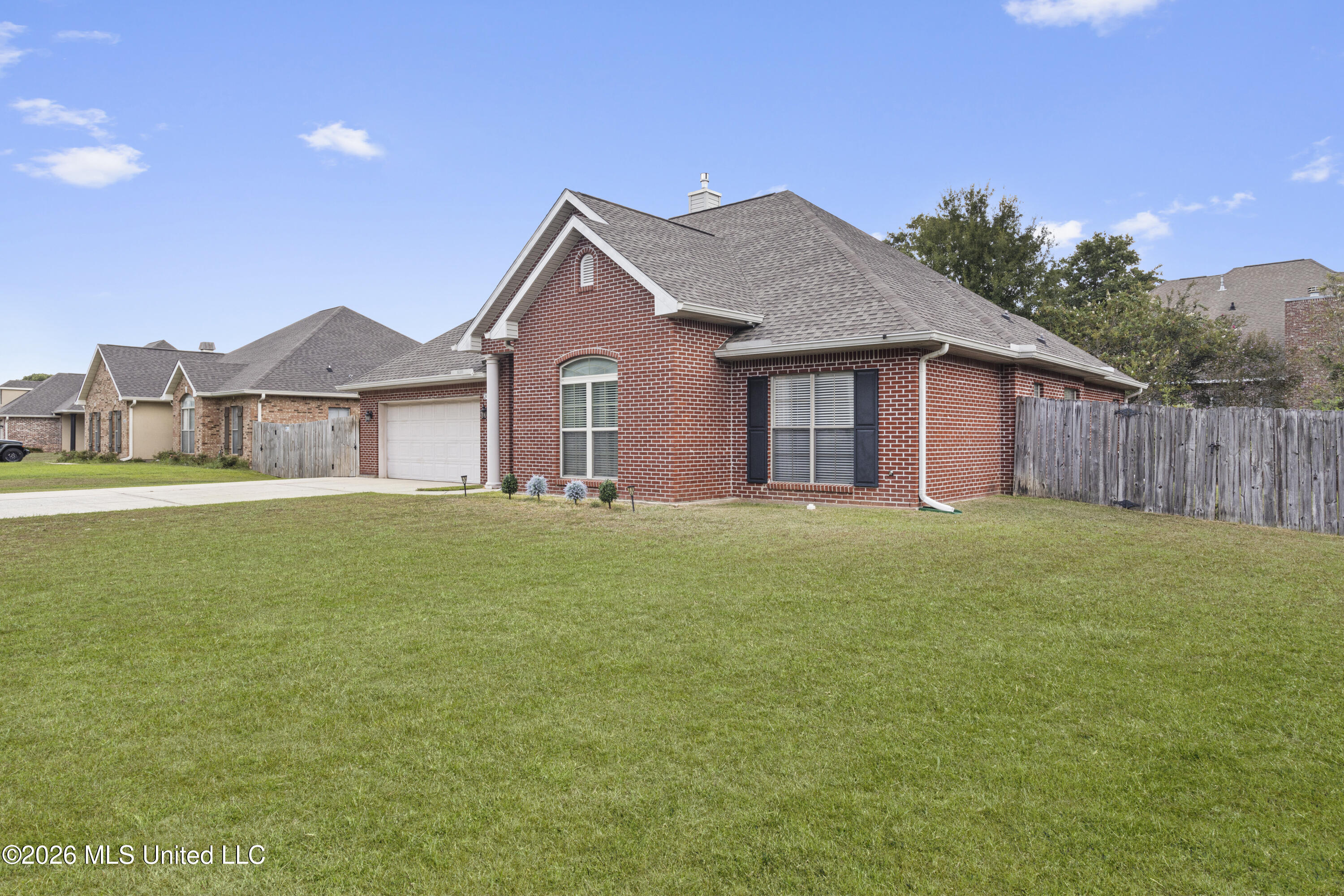 2412 Old Bay Road Property Photo 2