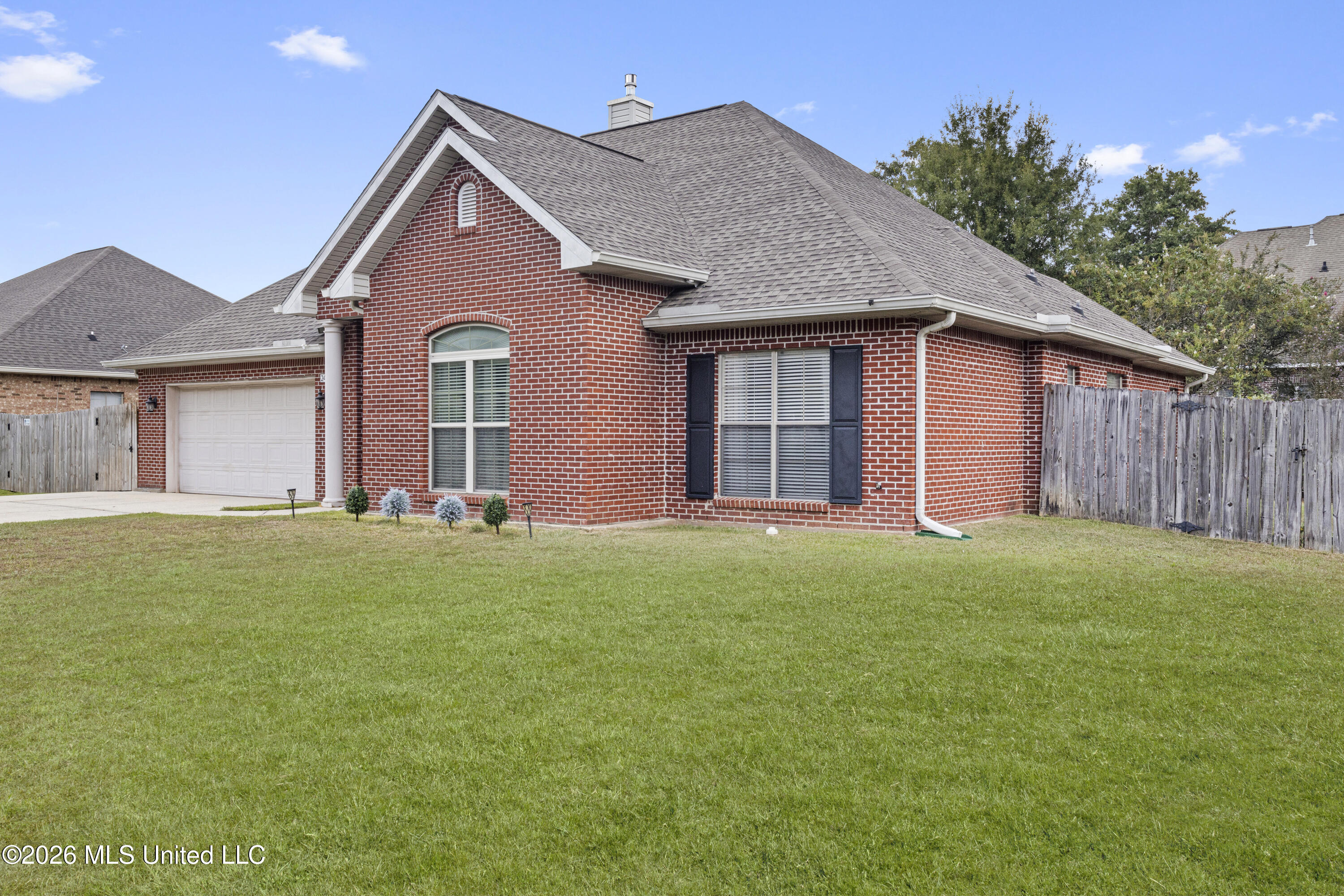2412 Old Bay Road Property Photo 3