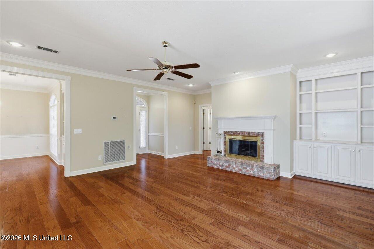 503 Willow Court Drive Property Photo 9