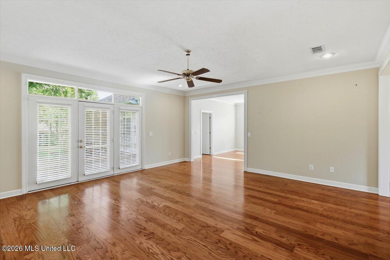 503 Willow Court Drive Property Photo 11