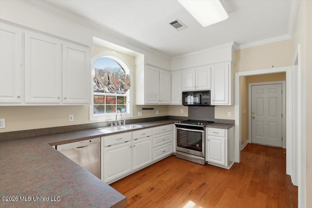 503 Willow Court Drive Property Photo 12