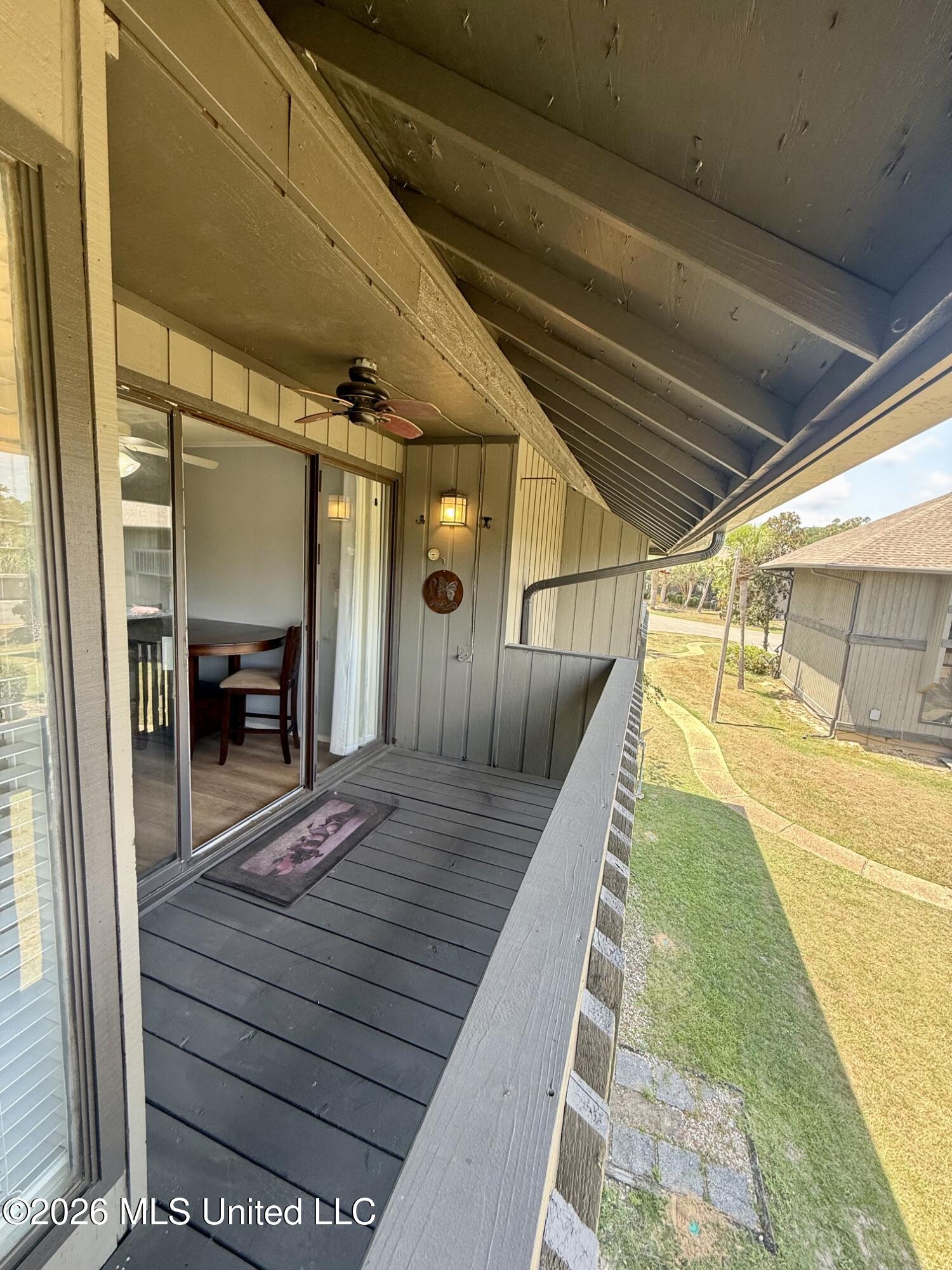 232 Lanai Property Photo 19