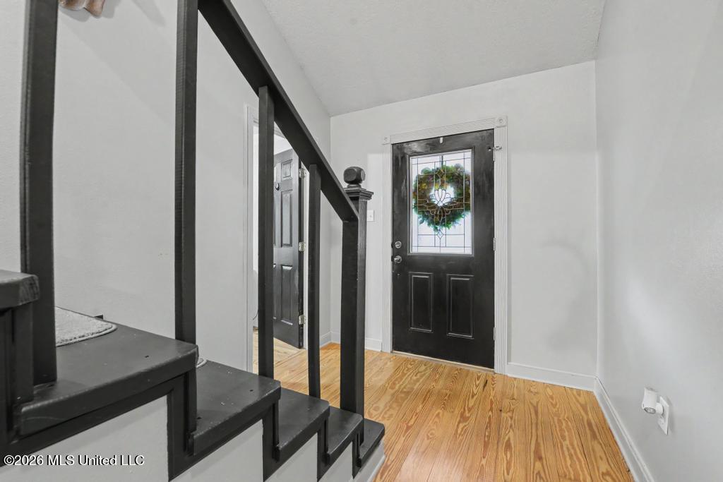 20901 Busby Road Property Photo 4